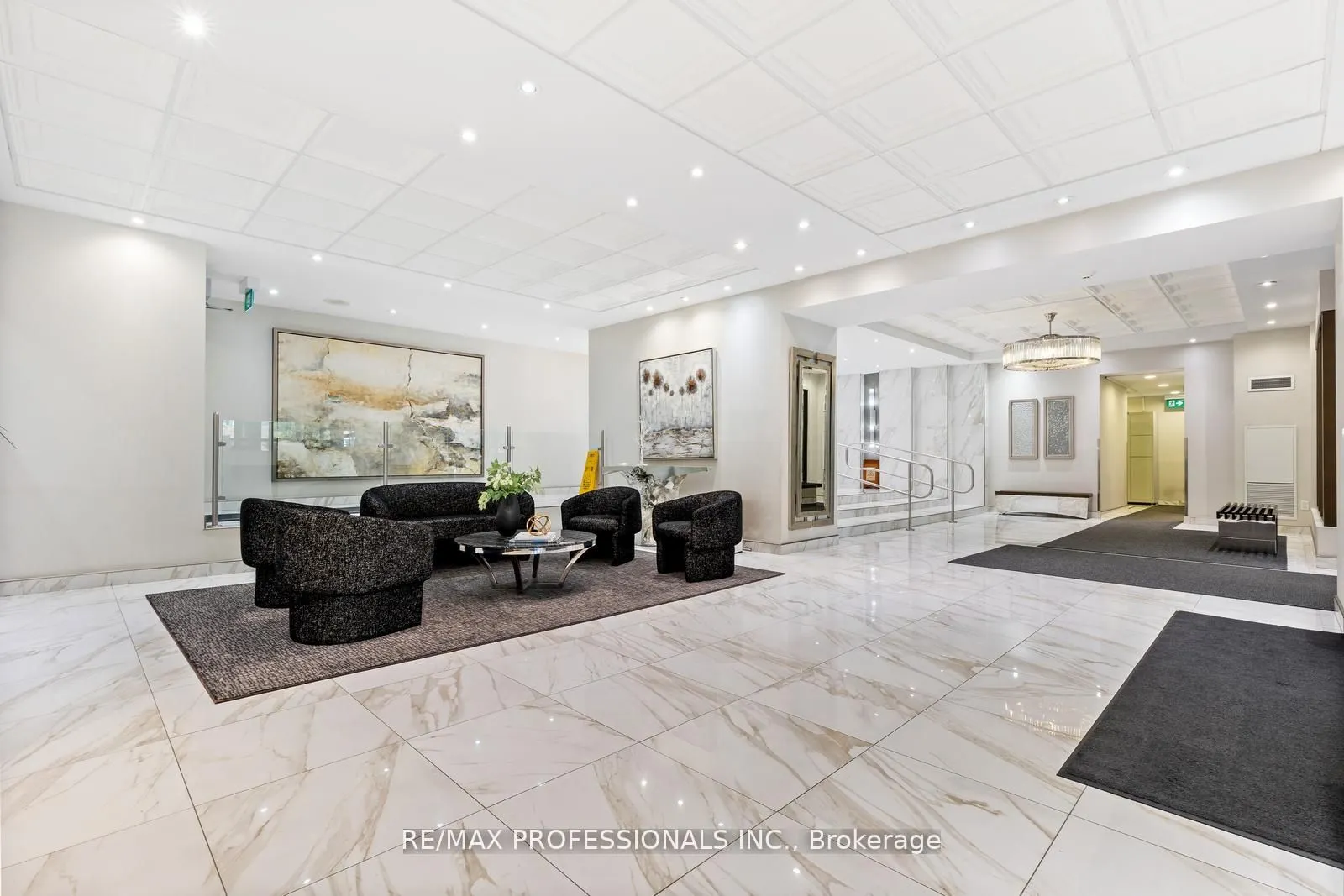 33 Elmhurst Avenue, #1104