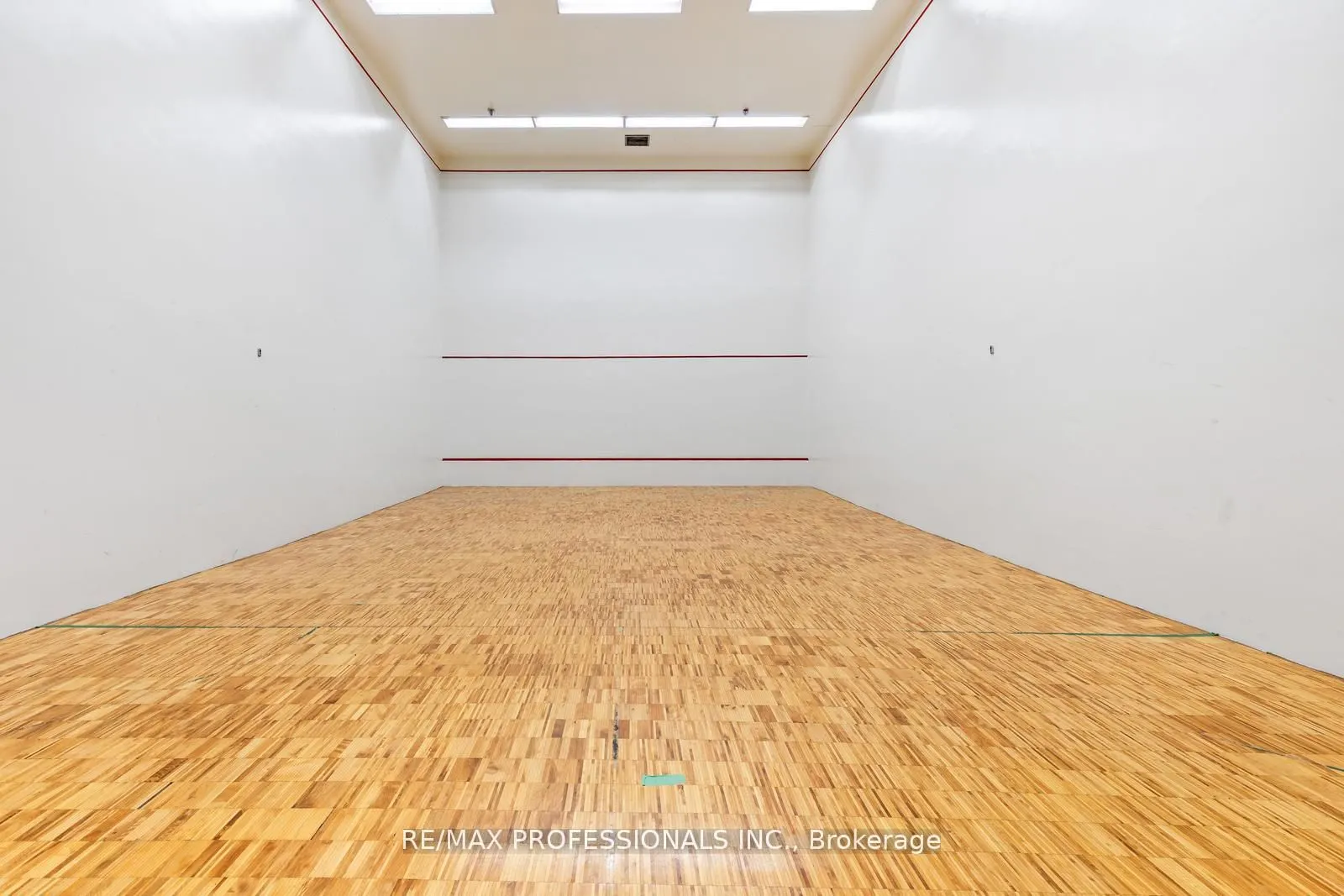 33 Elmhurst Avenue, #1104