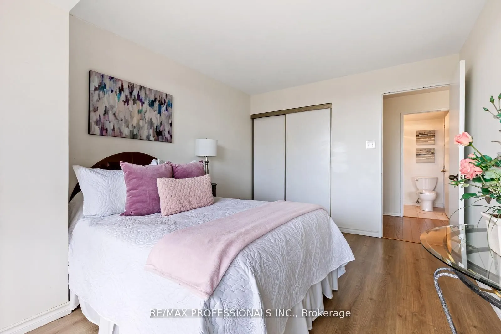 33 Elmhurst Avenue, #1104