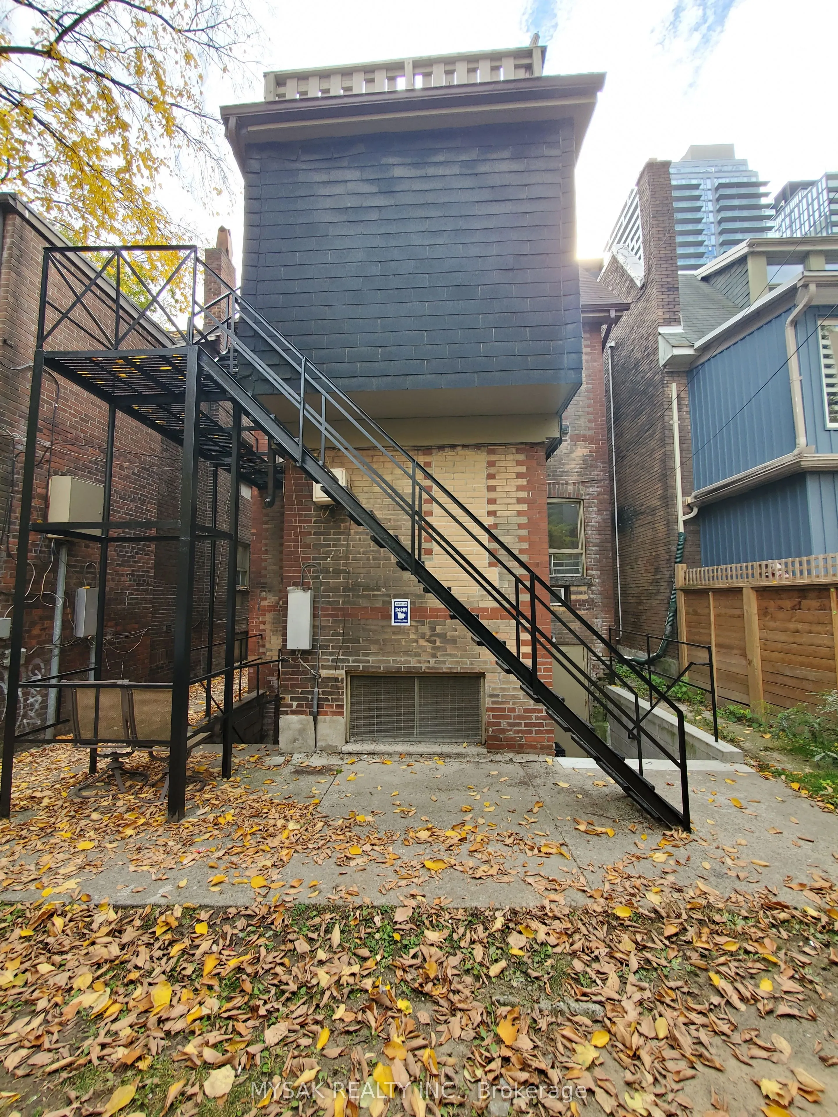 50-52 Dundonald Street