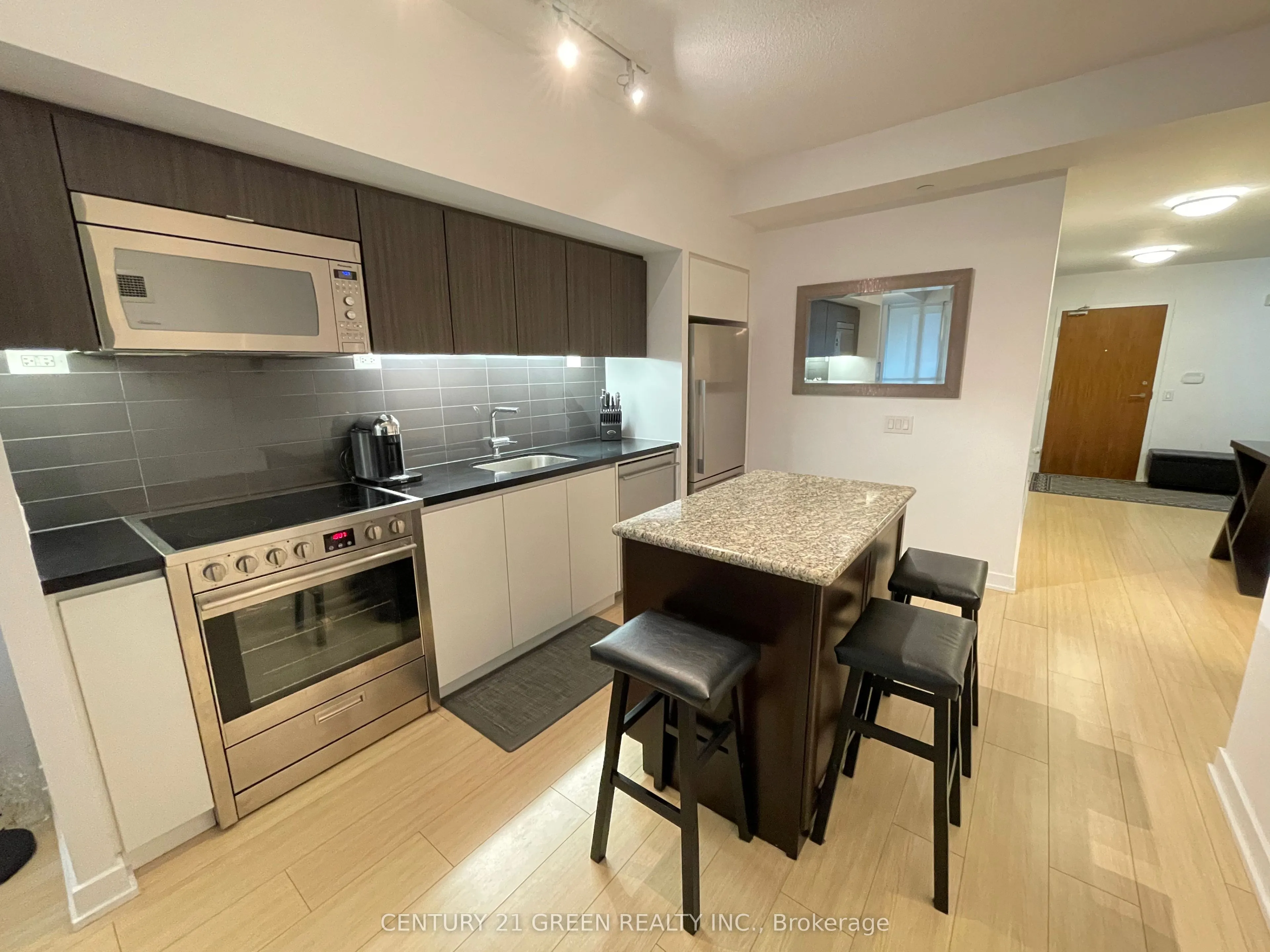 85 Queens Wharf Road, #201