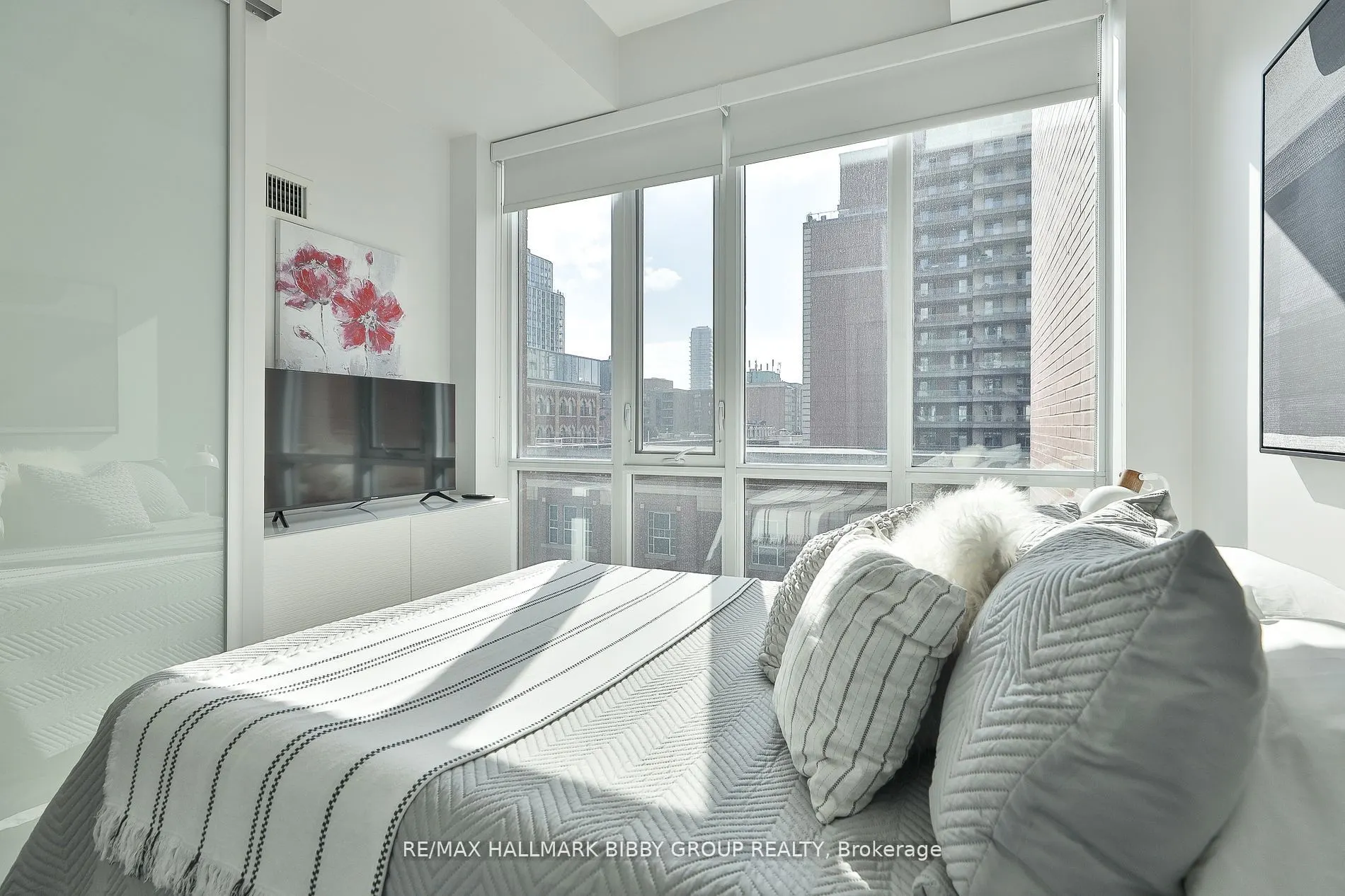 112 George Street, #S420