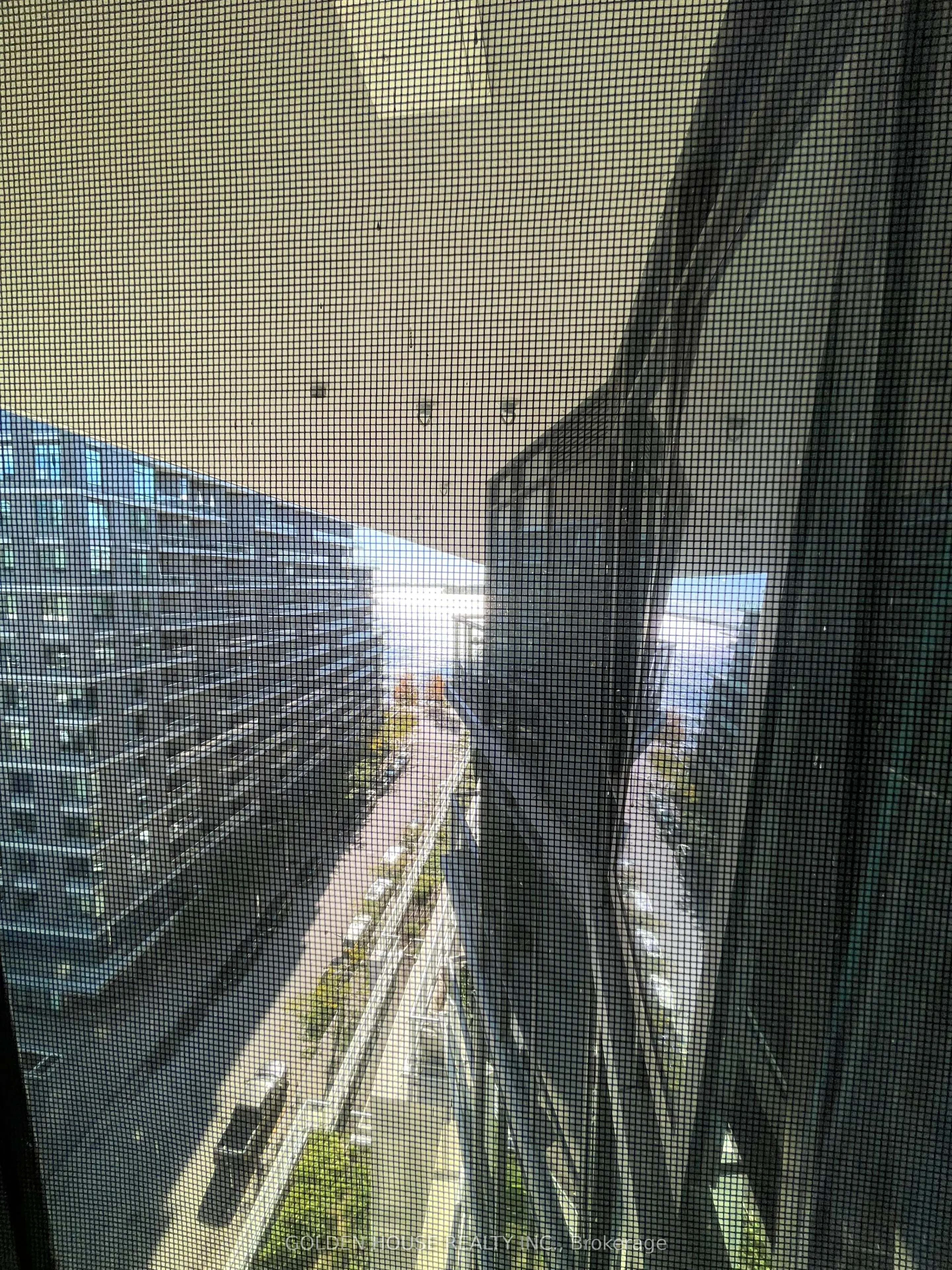 15 Merchants' Wharf, #1003