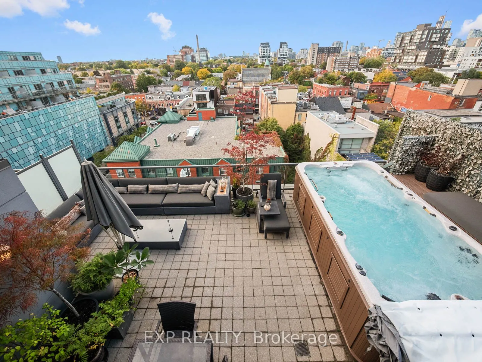 533 Richmond Street W, #Ph1