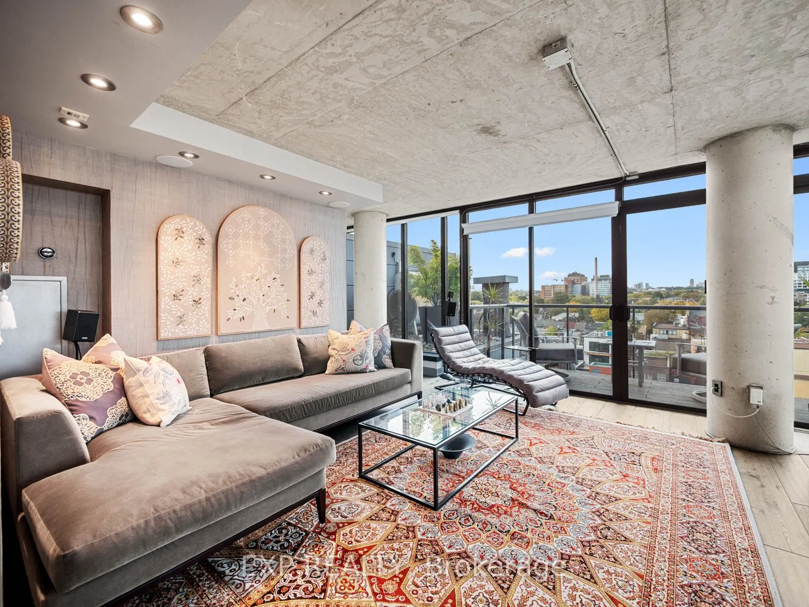 533 Richmond Street W, #Ph1