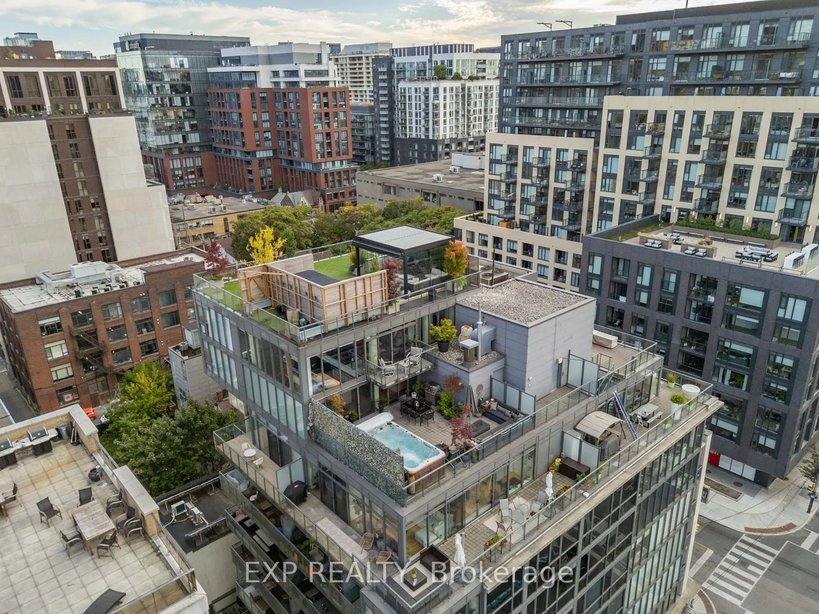 533 Richmond Street W, #Ph1