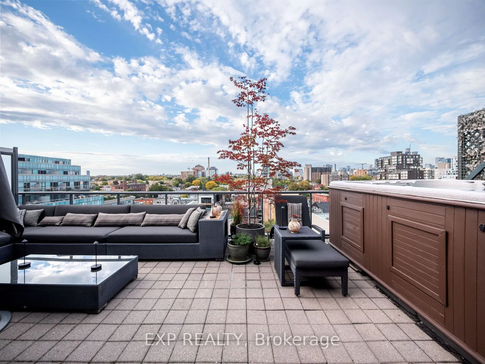 533 Richmond Street W, #Ph1