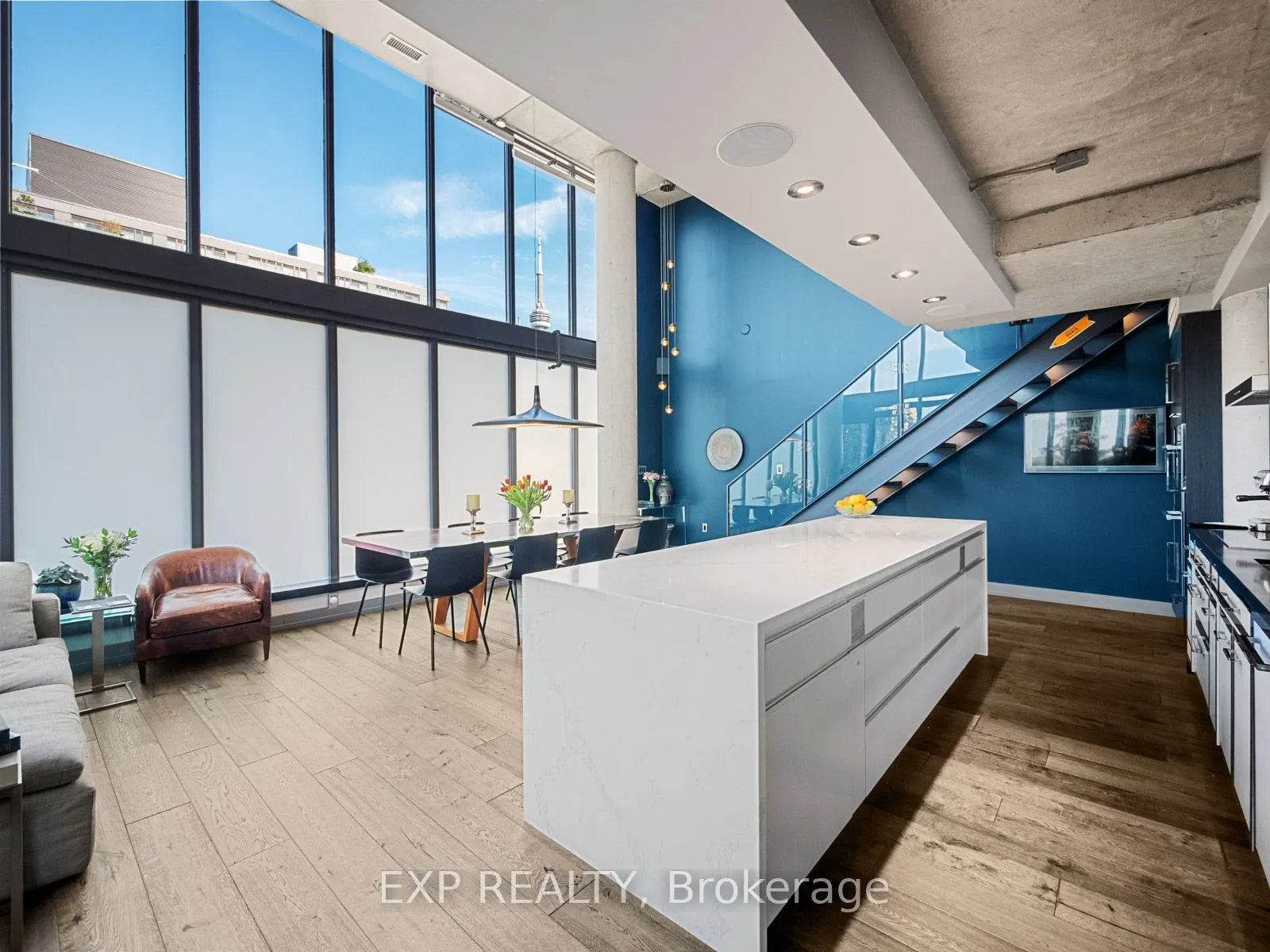 533 Richmond Street W, #Ph1