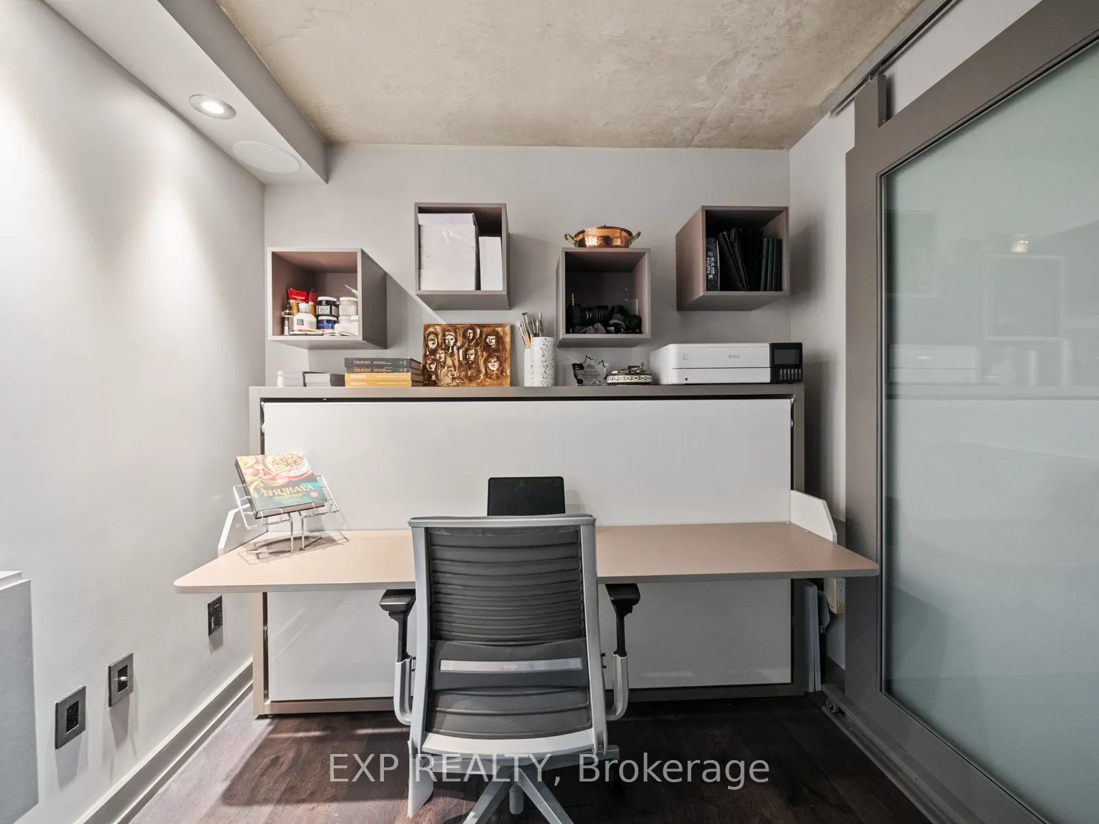 533 Richmond Street W, #Ph1