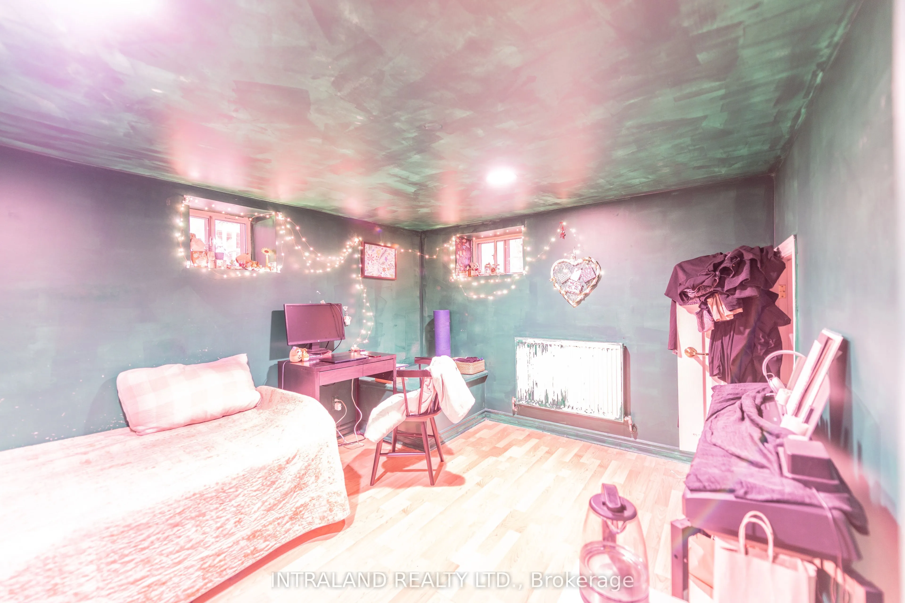 1005 Bathurst Street