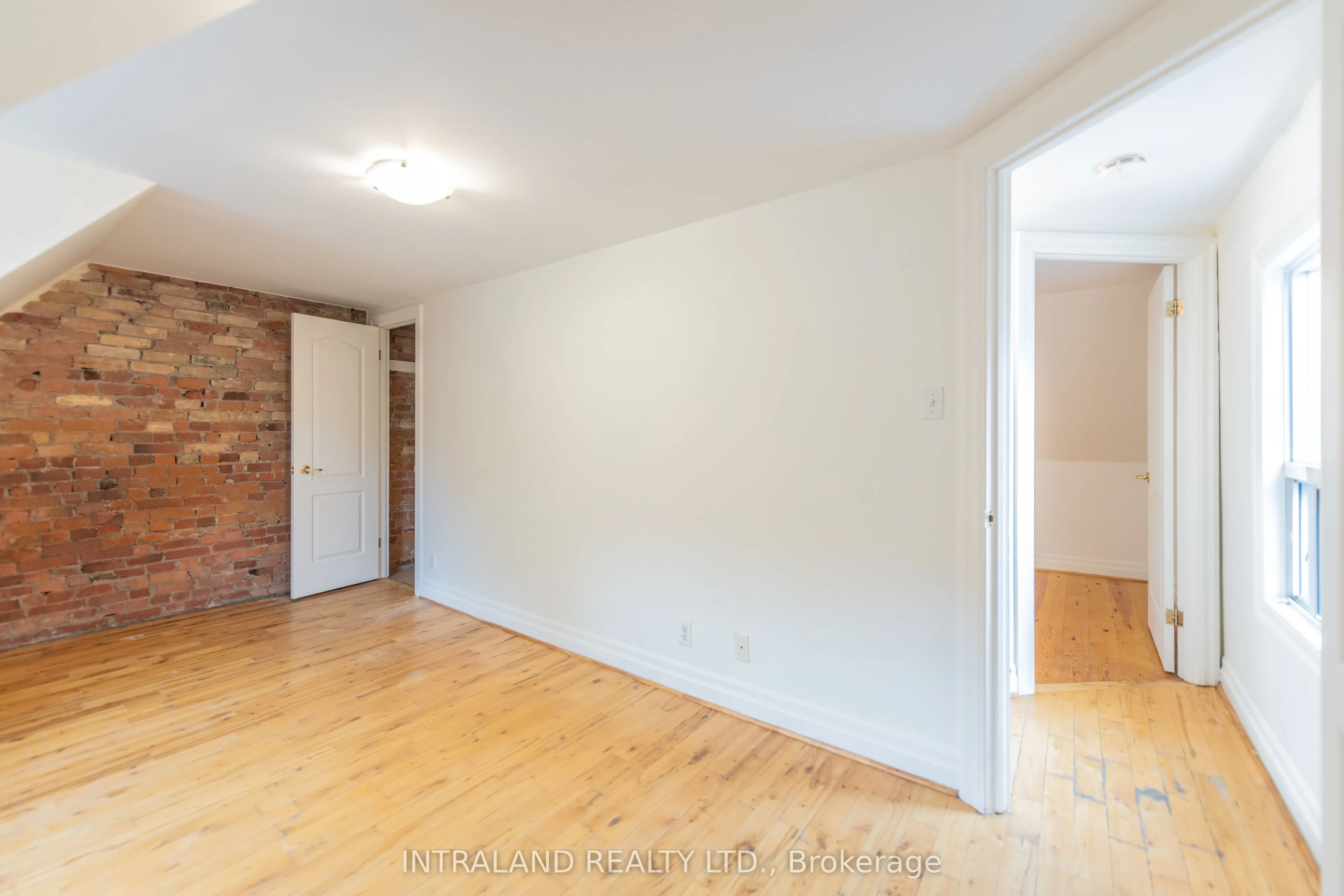 1005 Bathurst Street