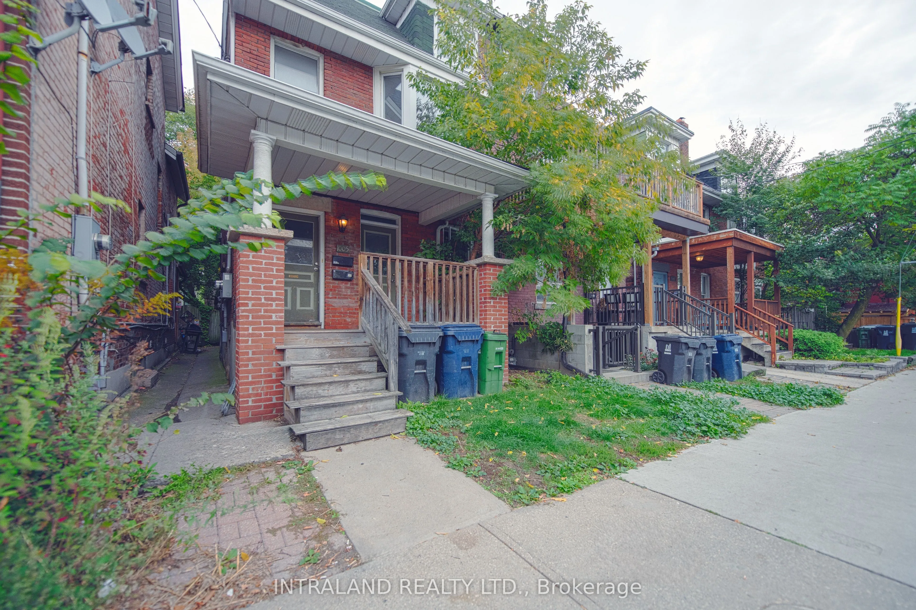 1005 Bathurst Street