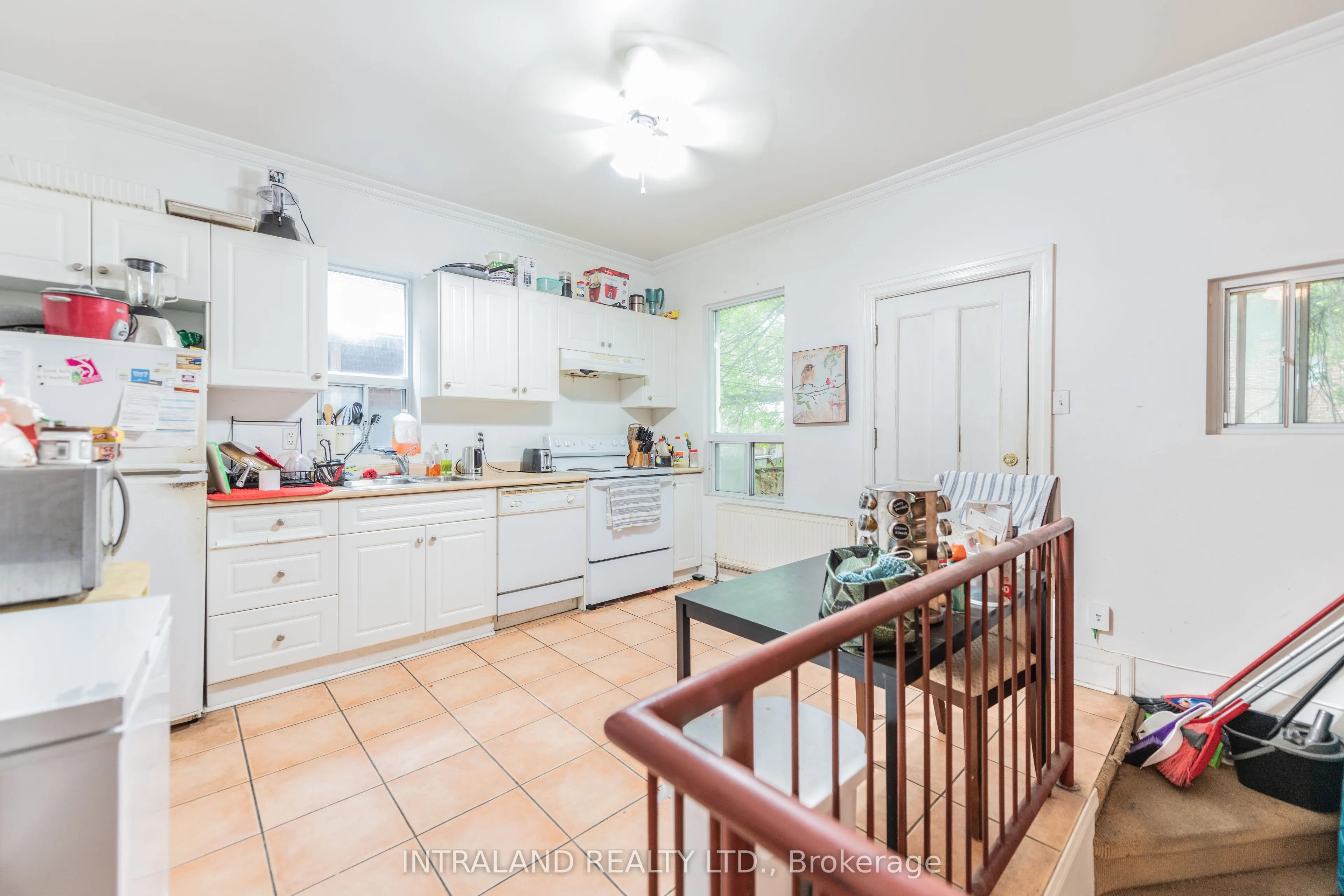 1005 Bathurst Street