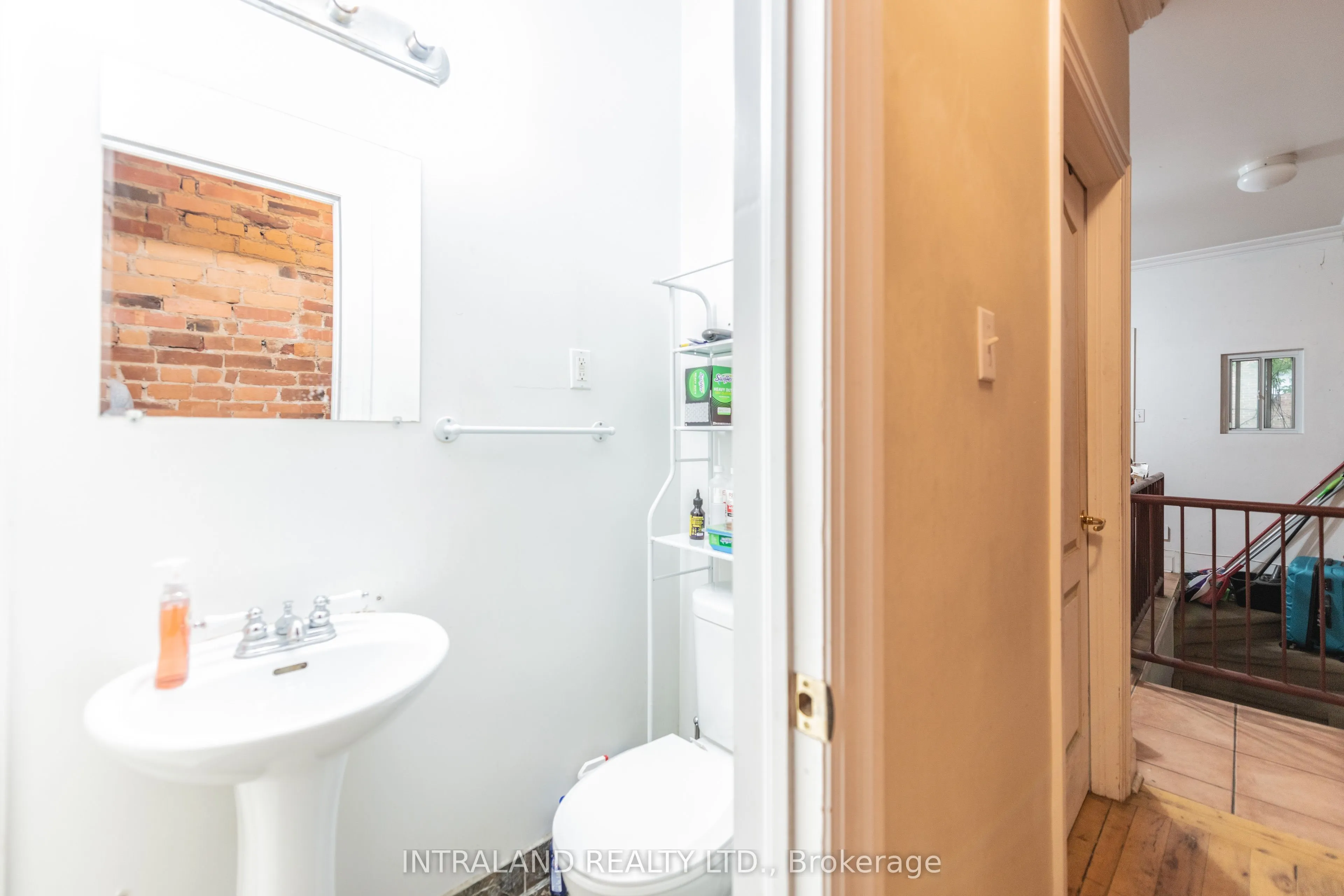 1005 Bathurst Street
