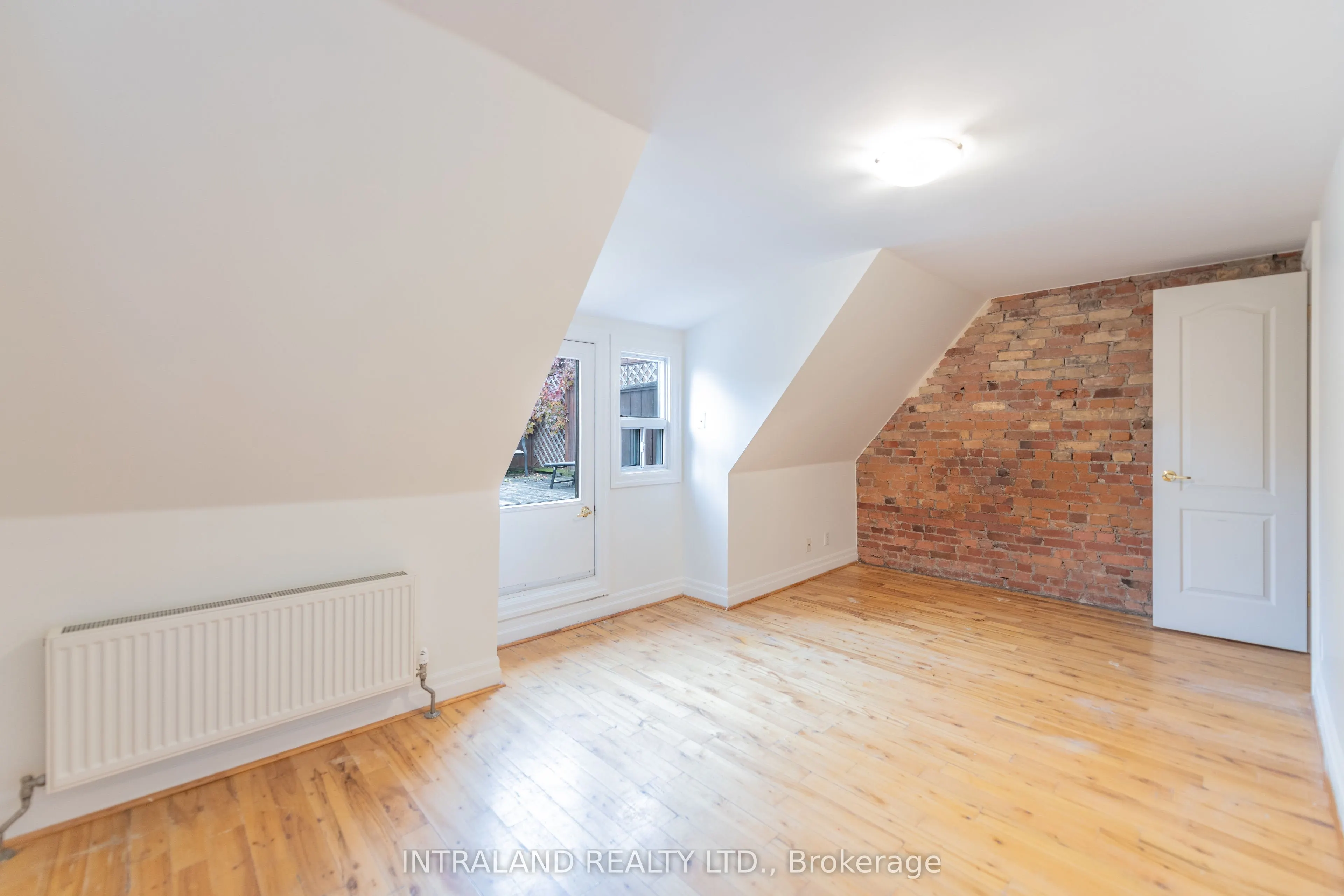 1005 Bathurst Street