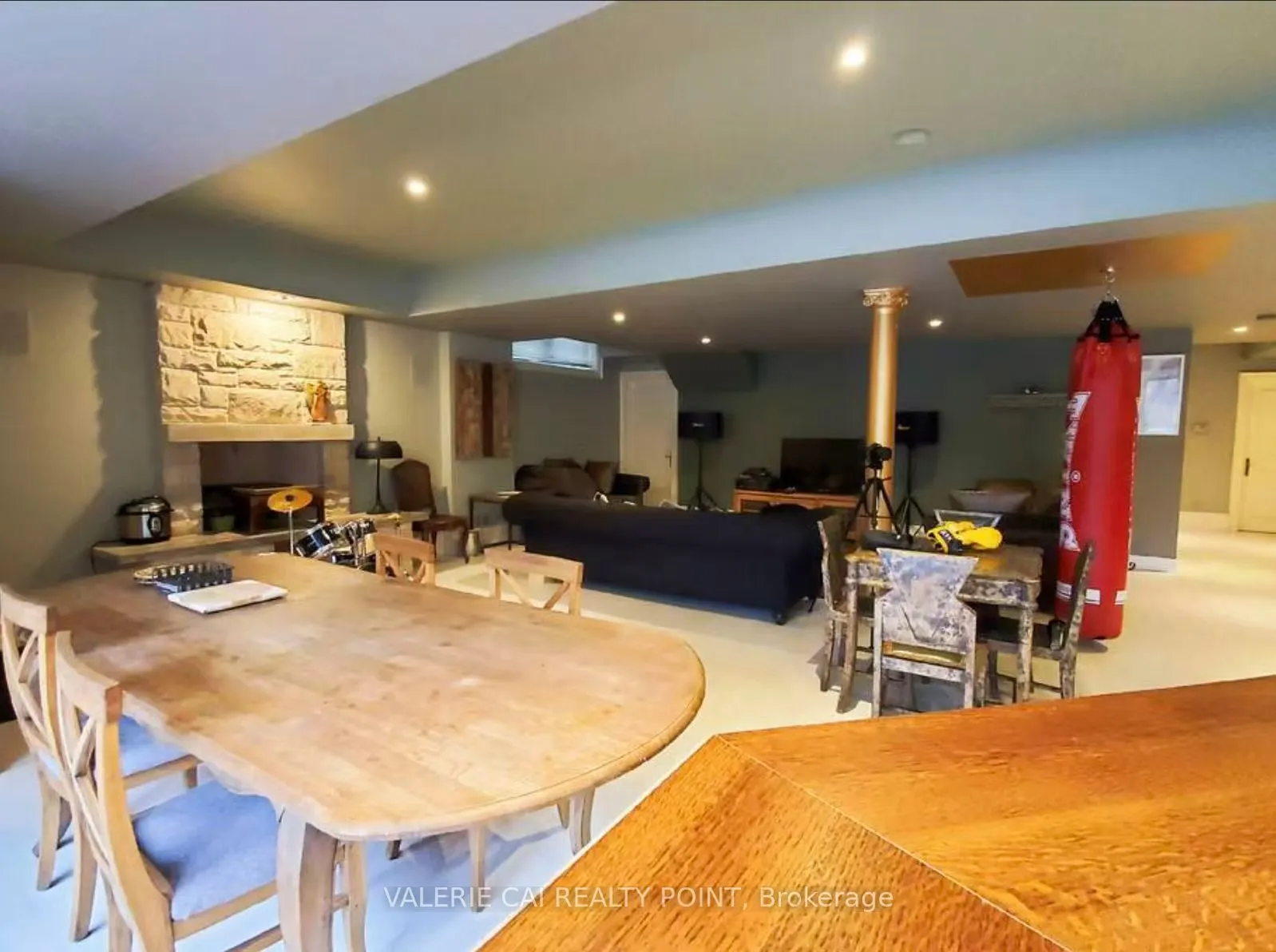 100 Owen Boulevard, #BASEMENT-2BEDROOM