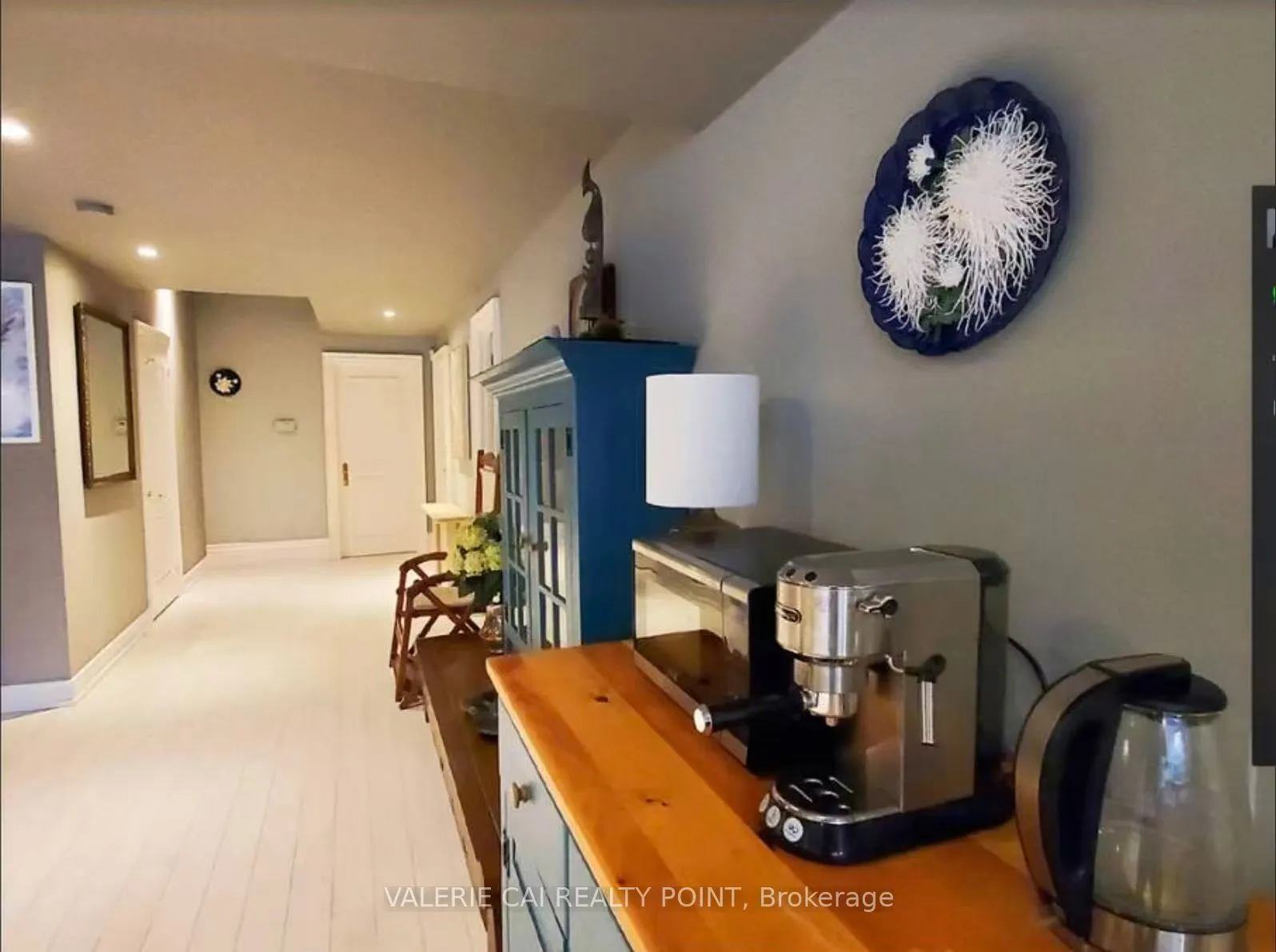 100 Owen Boulevard, #BASEMENT-2BEDROOM