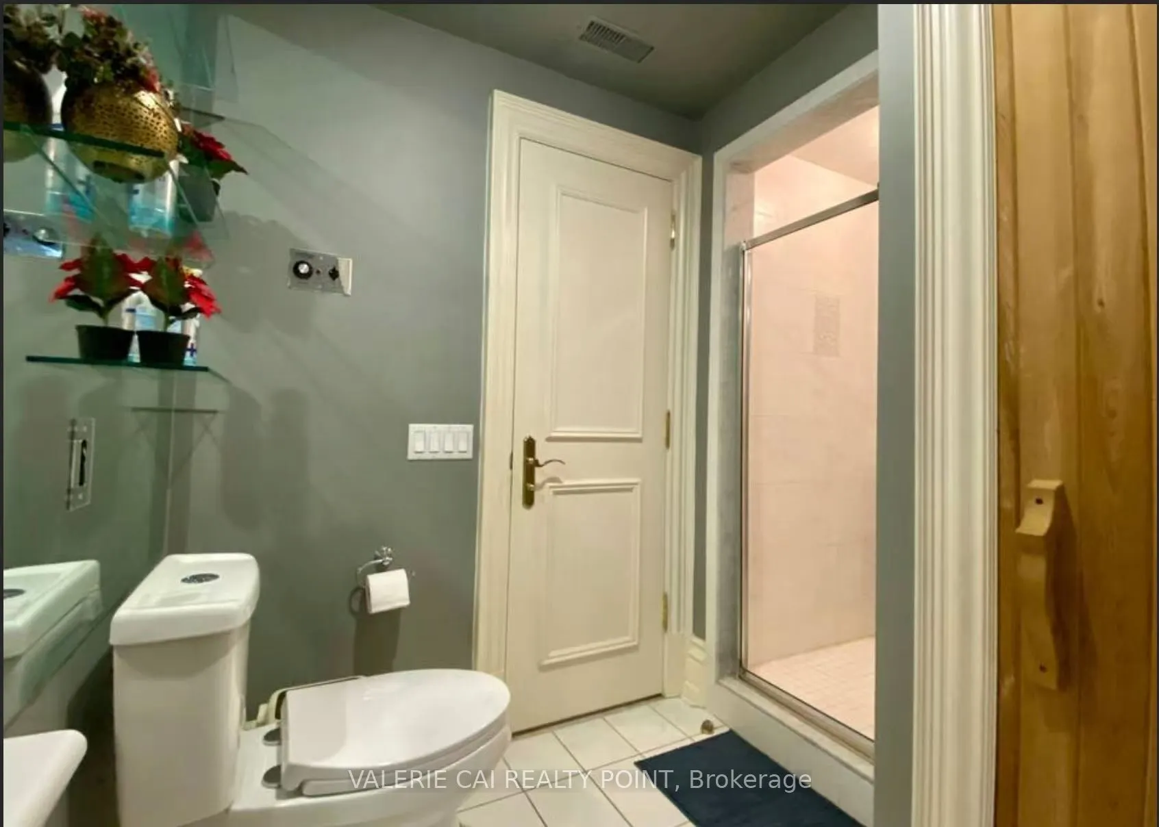 100 Owen Boulevard, #BASEMENT-2BEDROOM