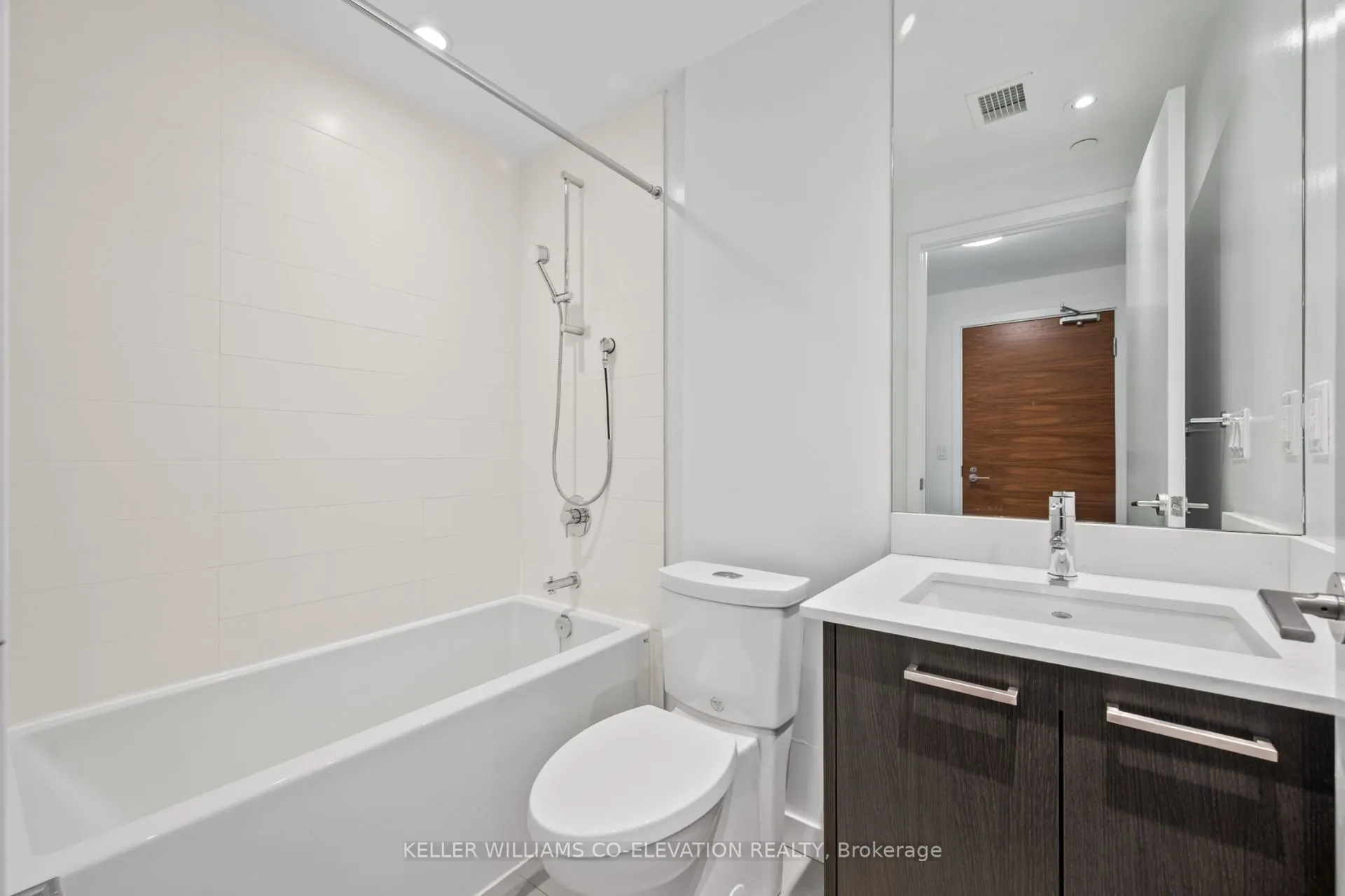 109 Vaughan Road, #302