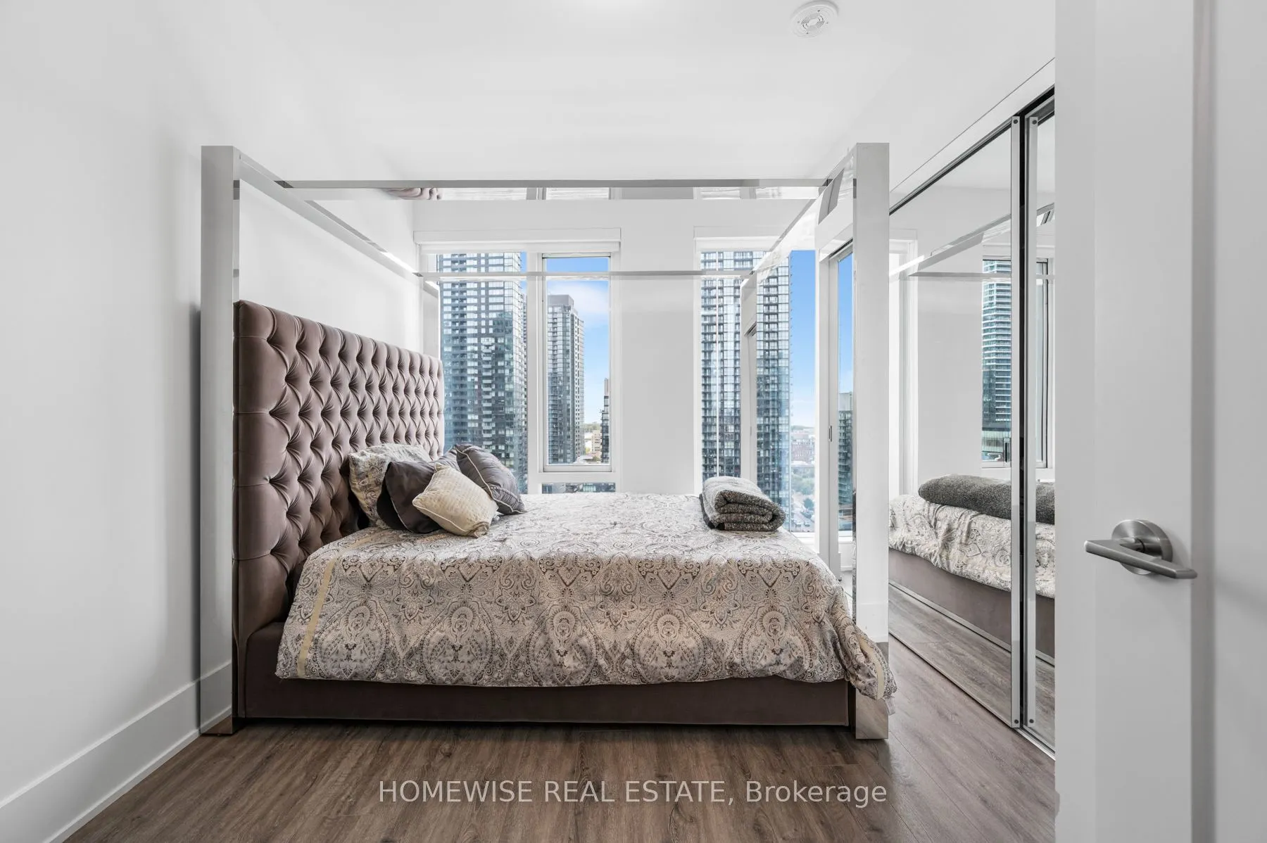 470 Front Street W, #1012