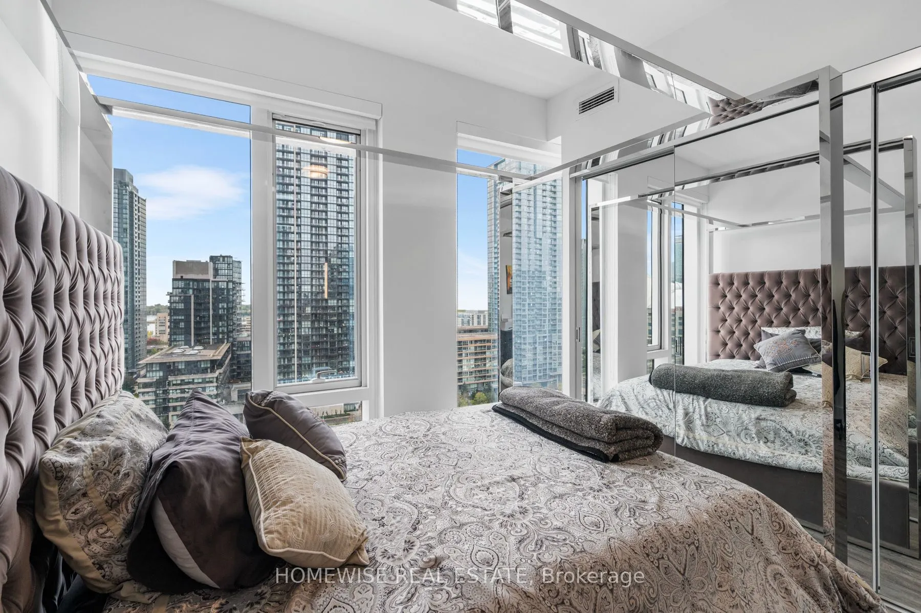 470 Front Street W, #1012