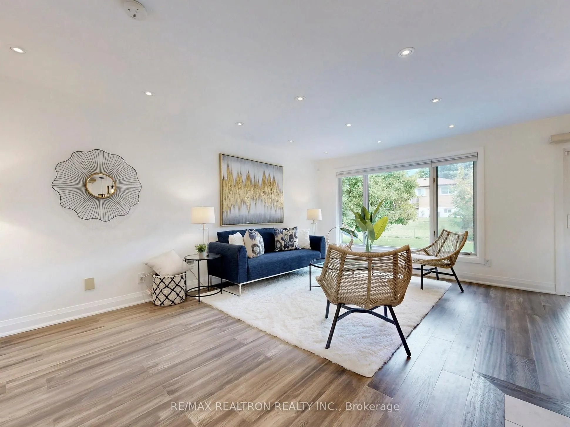 49 Houston Crescent