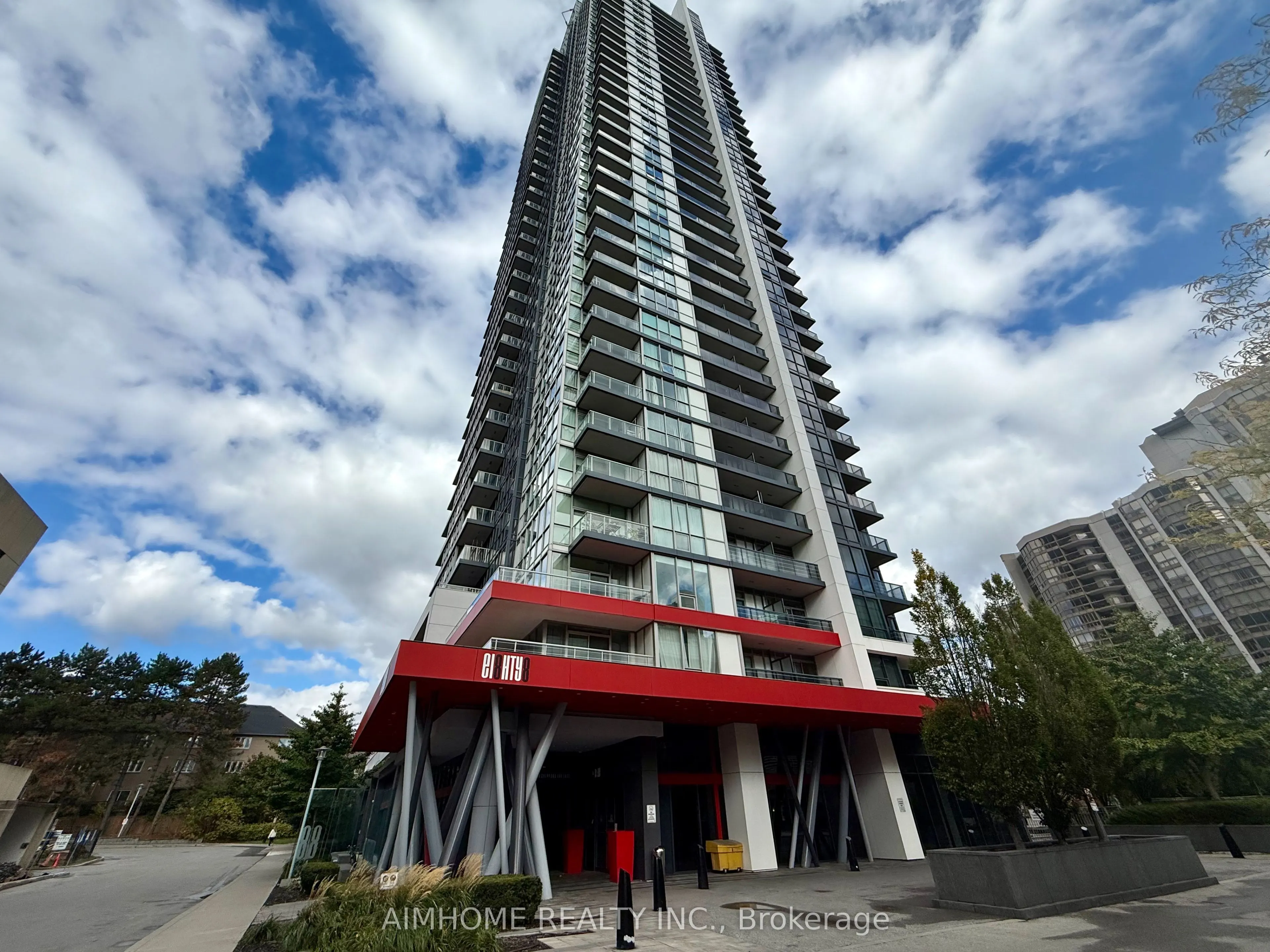 88 Sheppard Avenue E, #2502