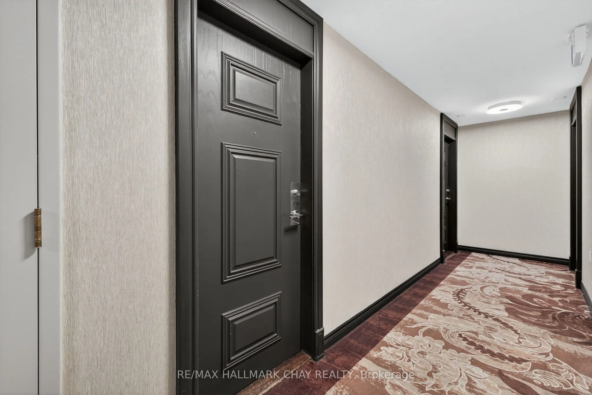 28 Olive Avenue, #1710