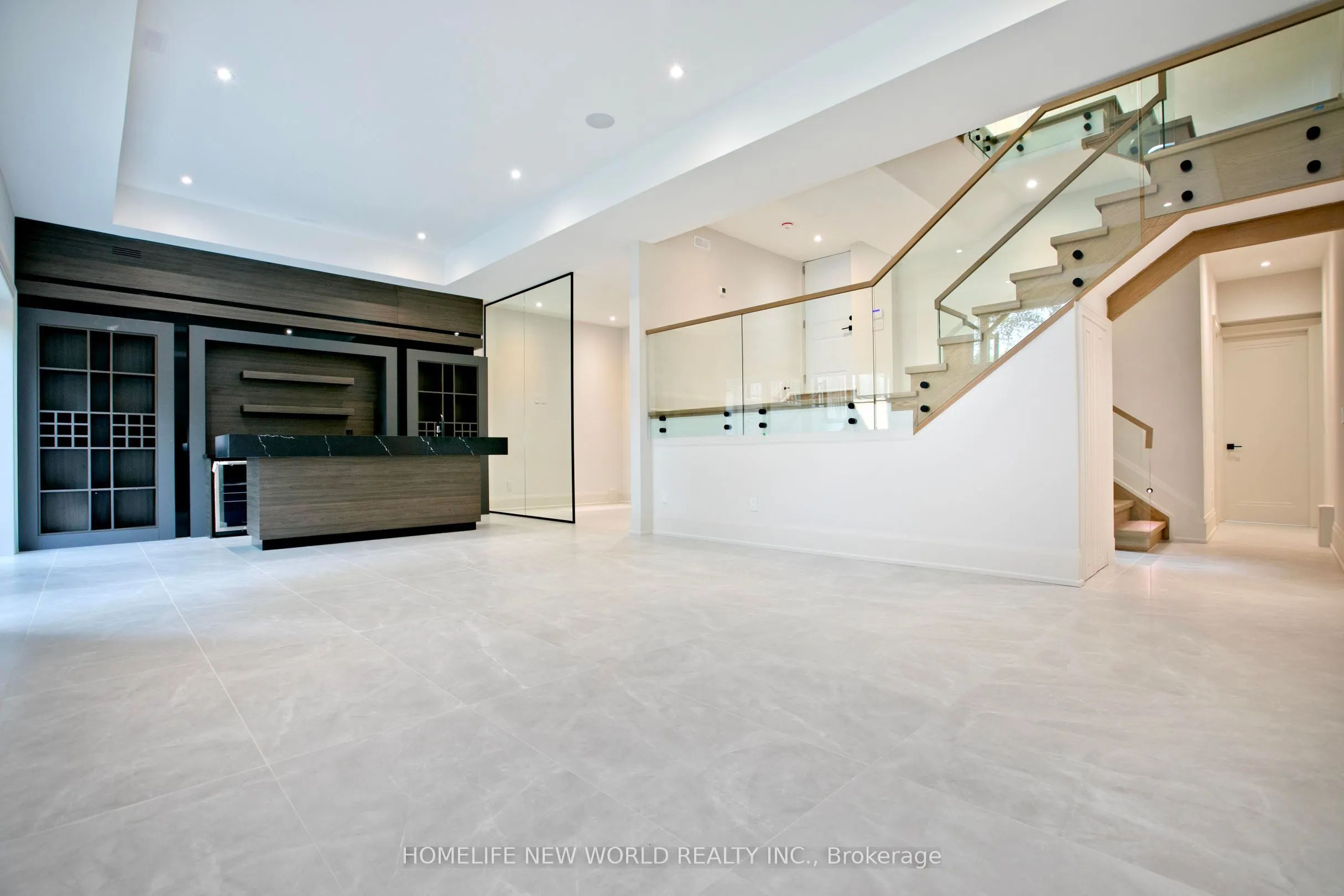 70 Abitibi Avenue