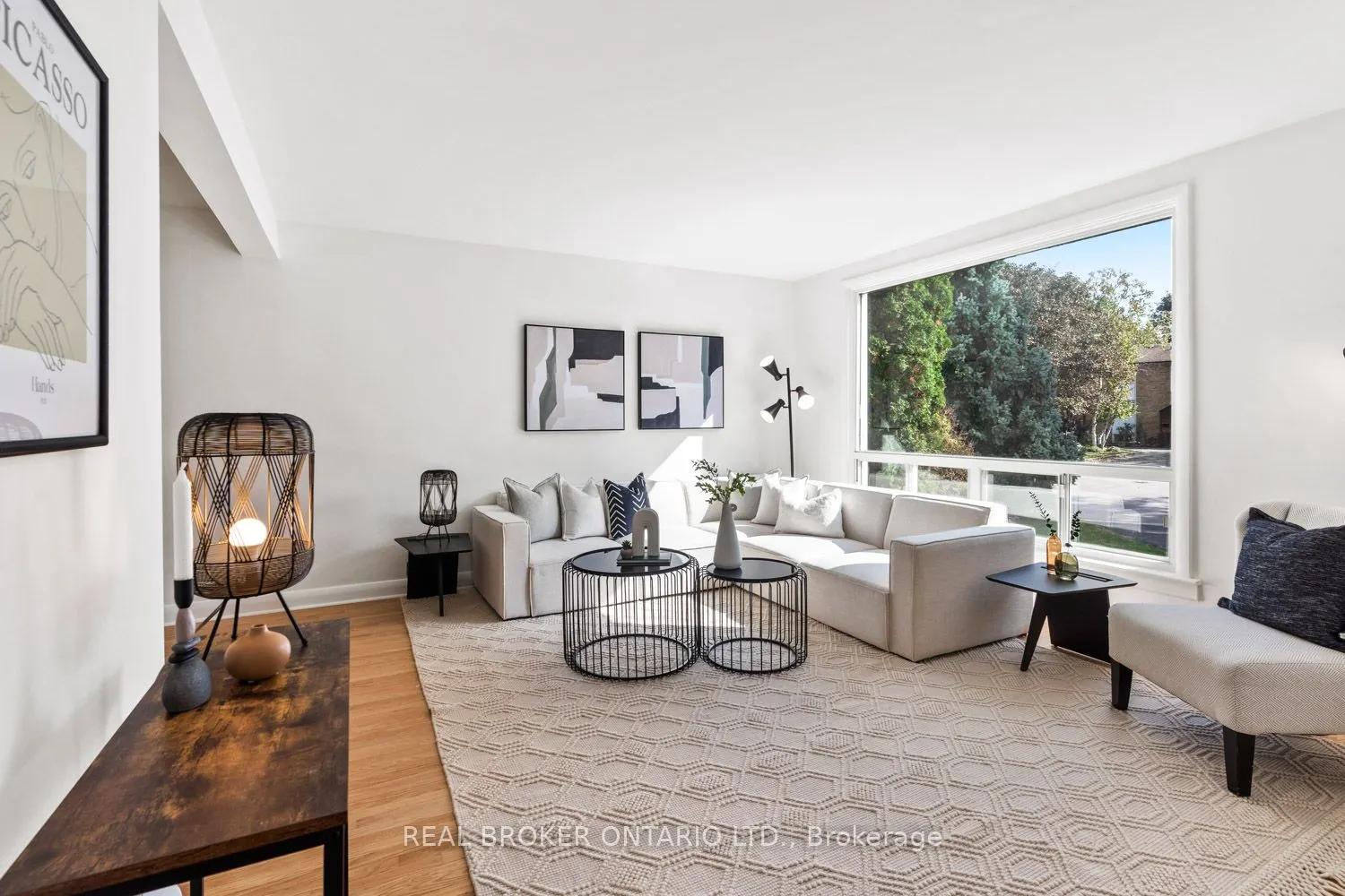 29 Veery Place