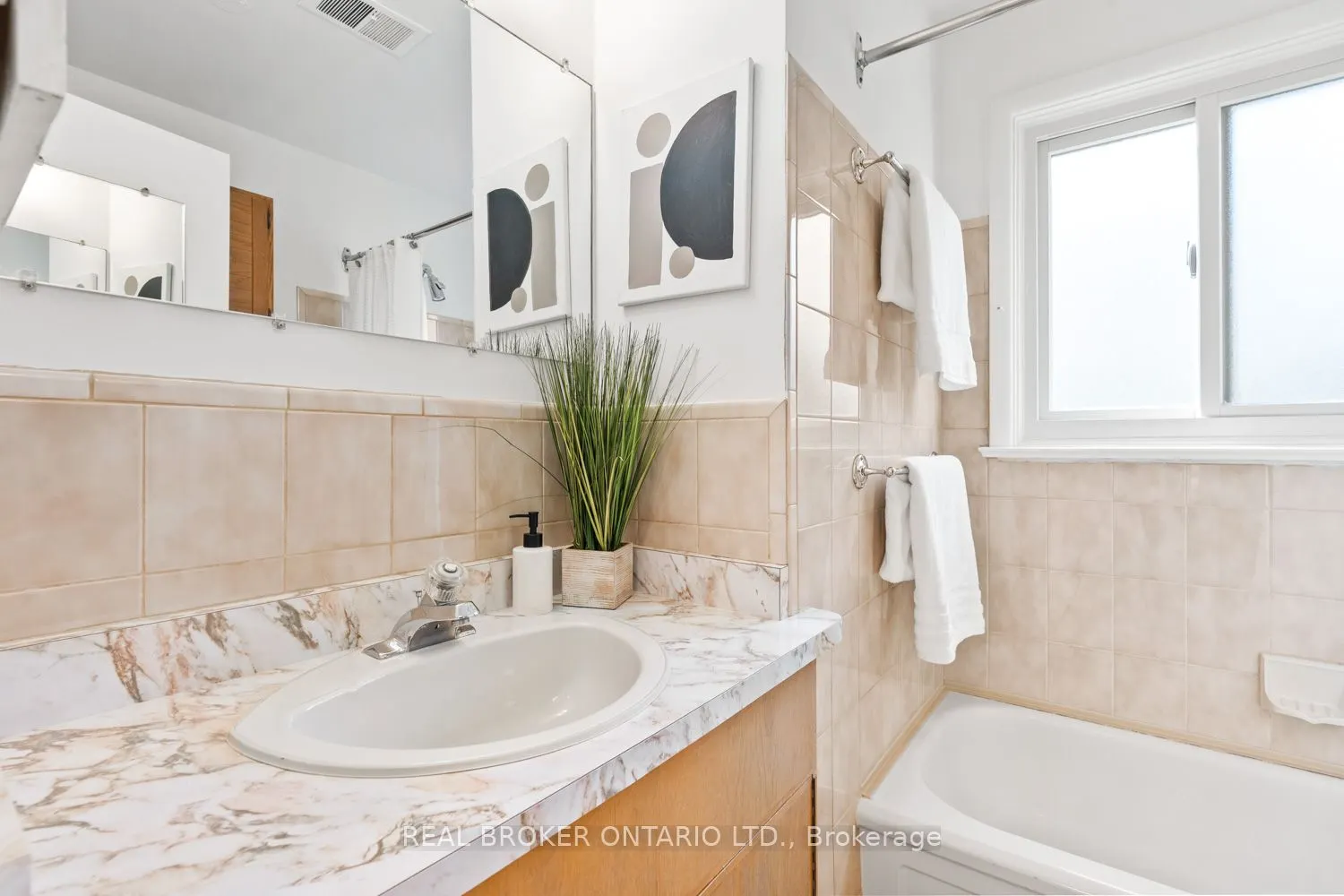 29 Veery Place