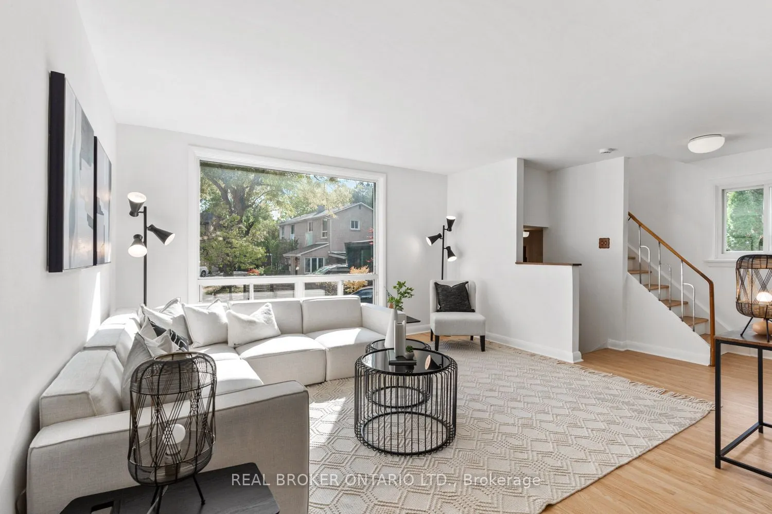 29 Veery Place