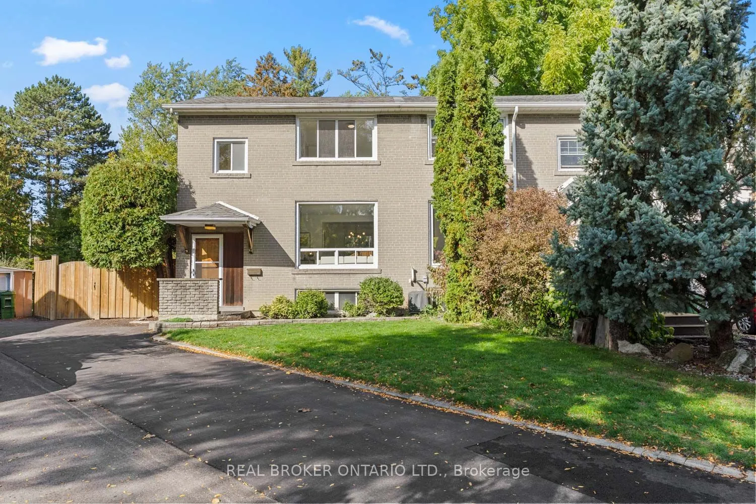 29 Veery Place