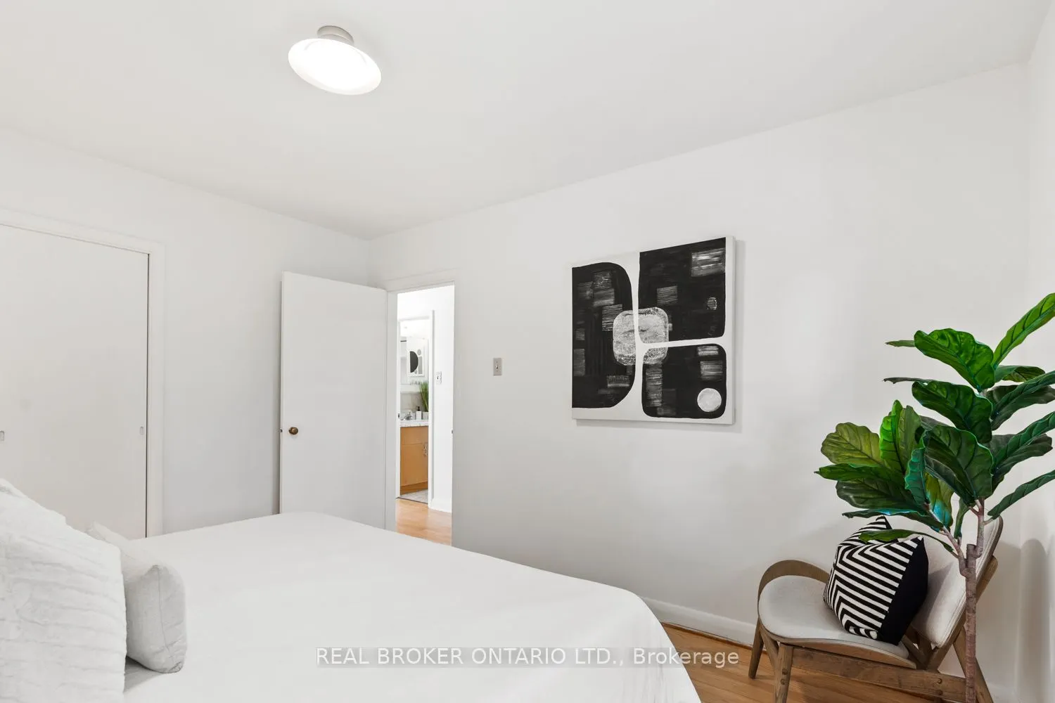 29 Veery Place