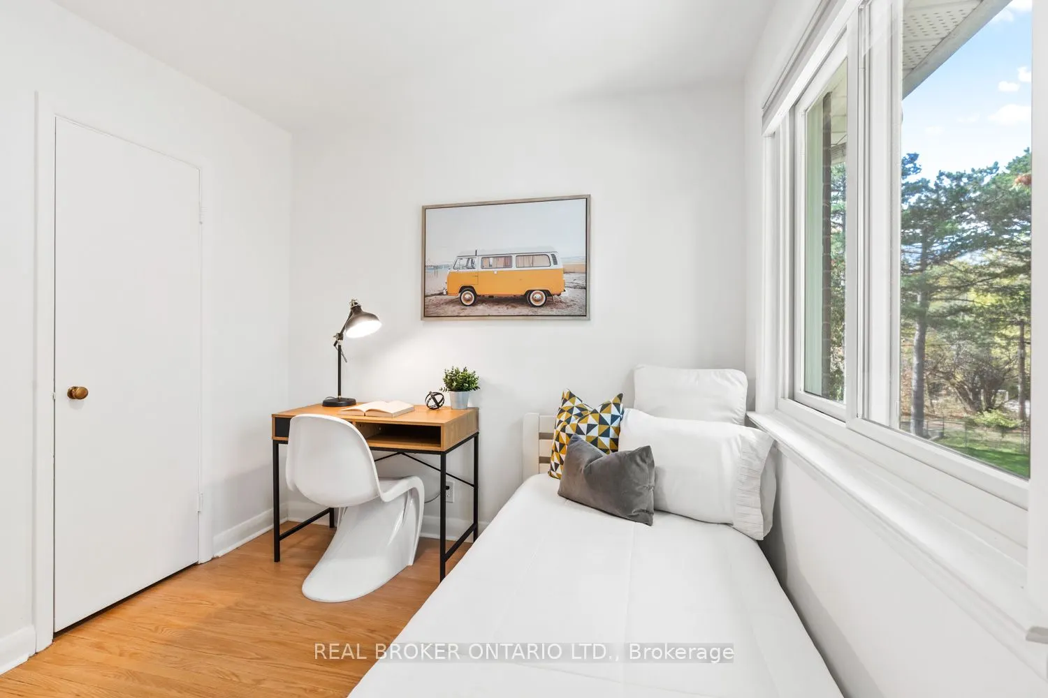 29 Veery Place