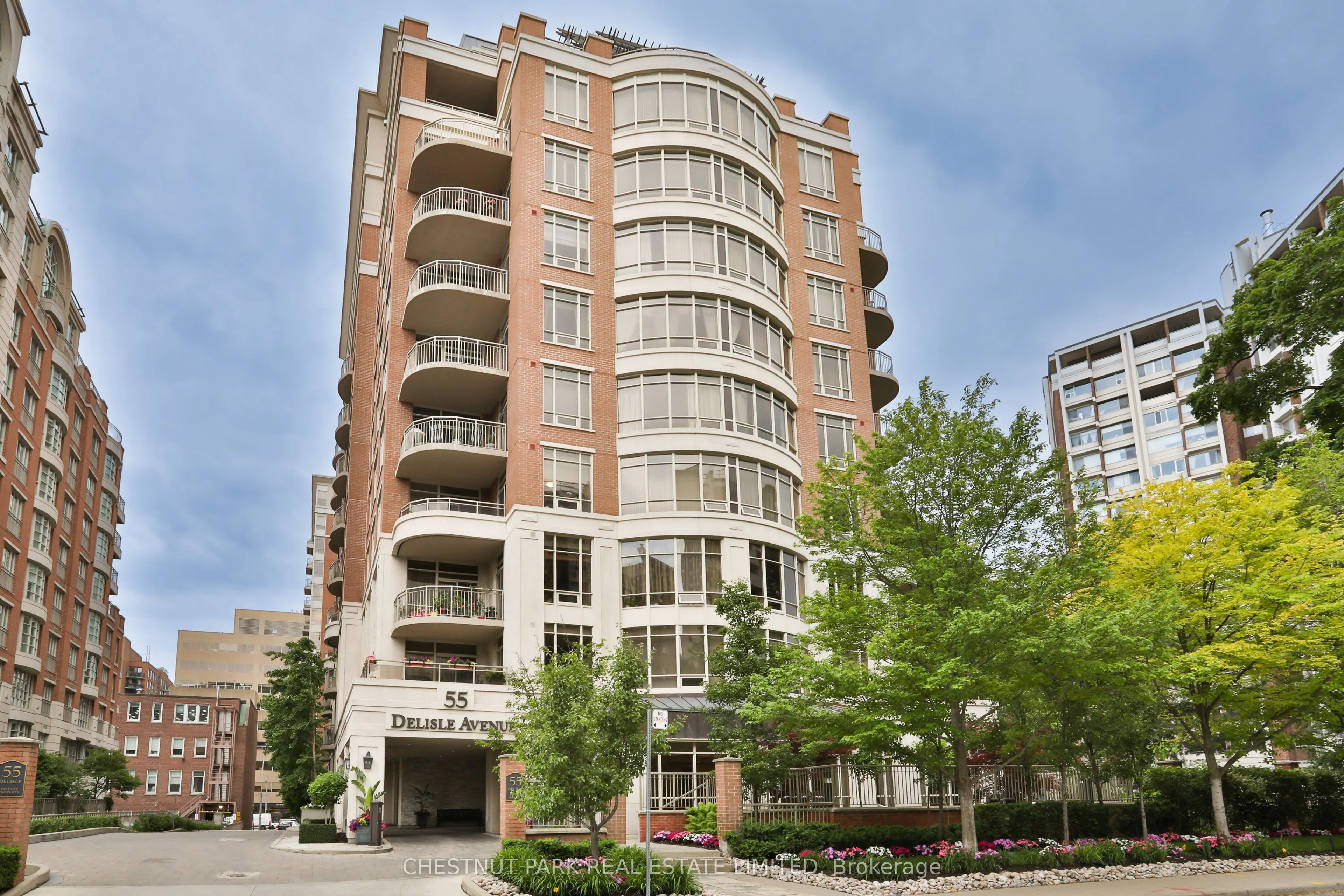 55 Delisle Avenue, #301
