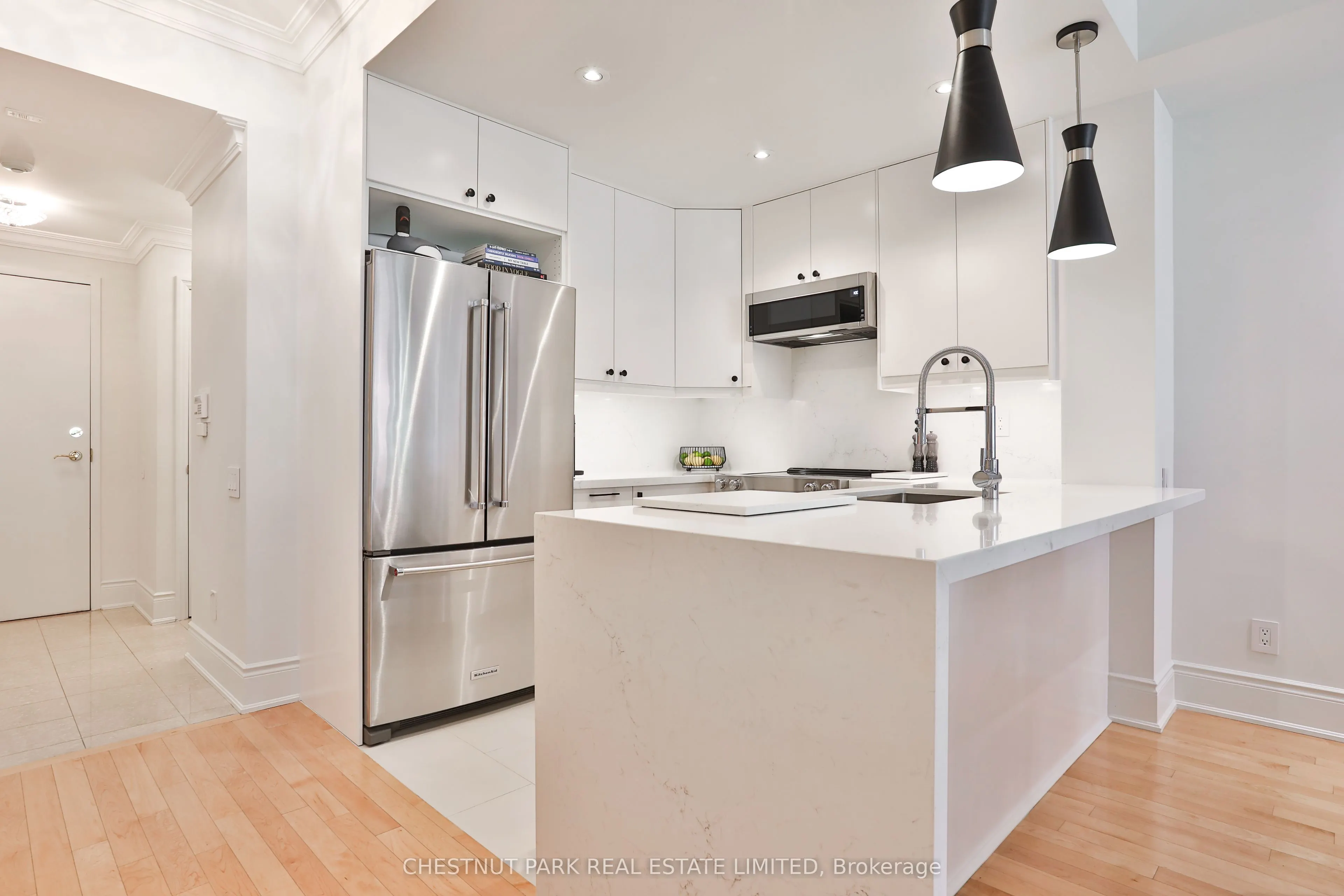 55 Delisle Avenue, #301