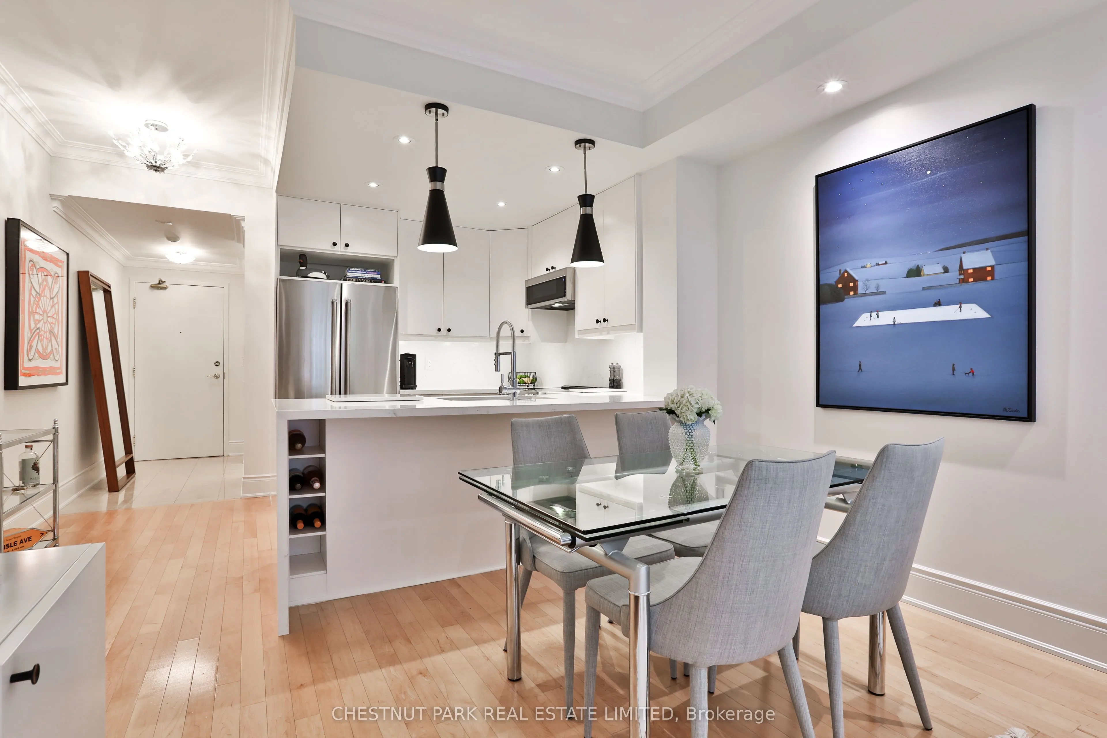 55 Delisle Avenue, #301