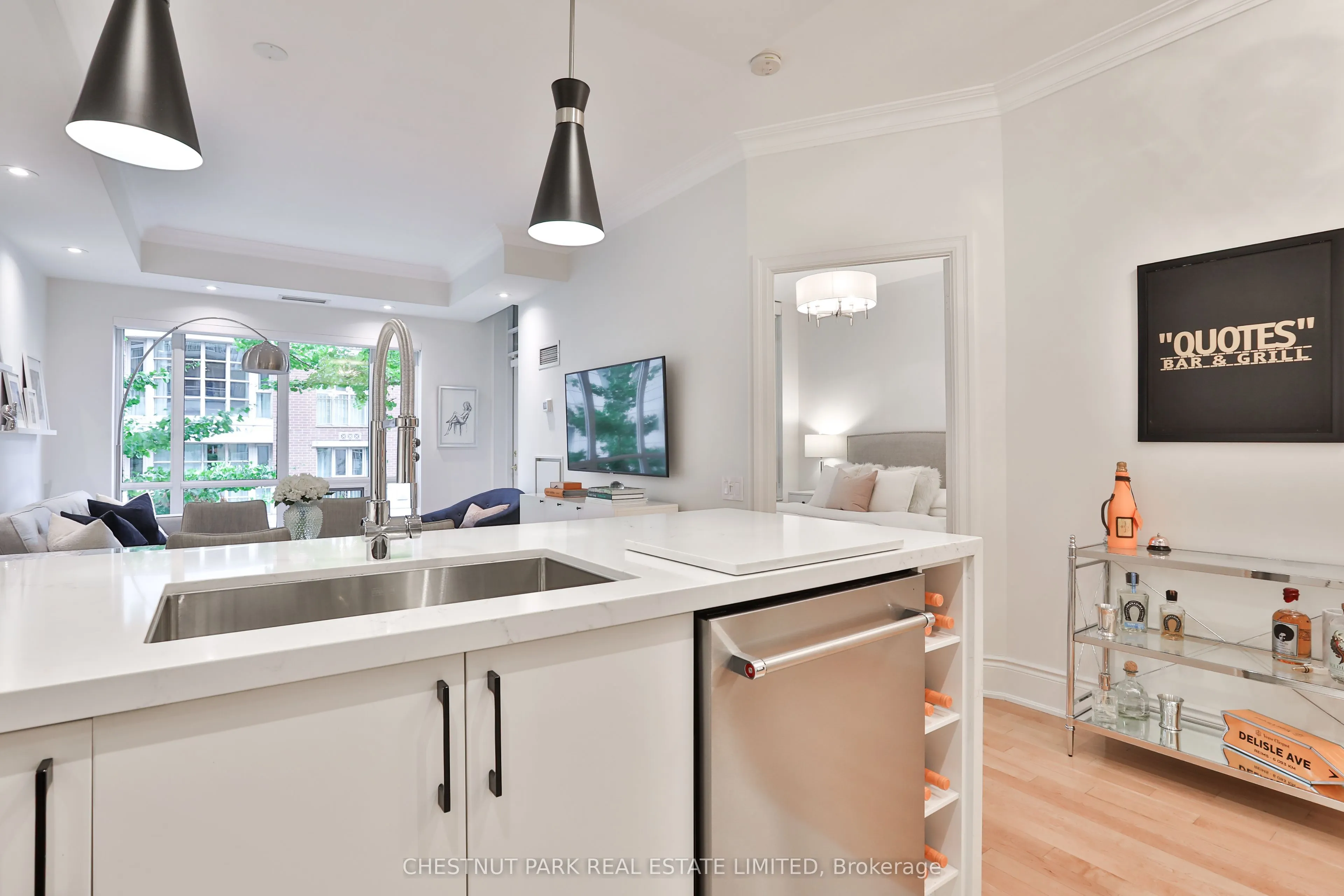 55 Delisle Avenue, #301