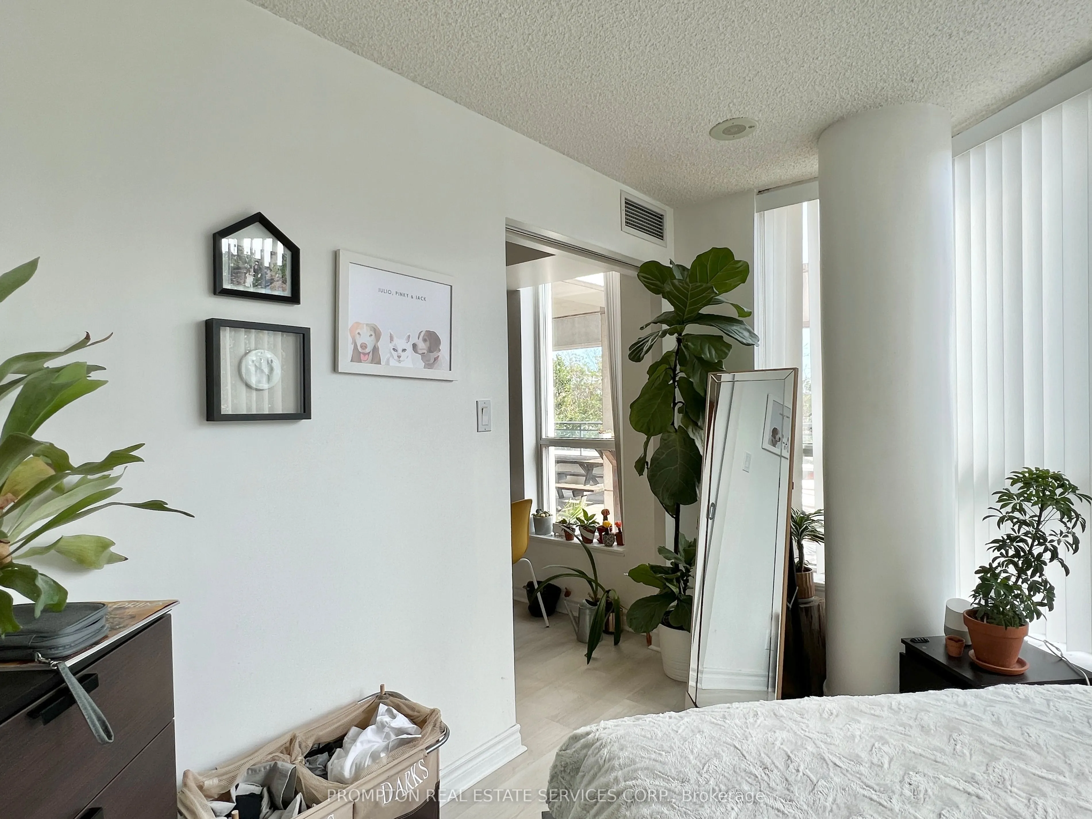 230 Queens Quay W, #226
