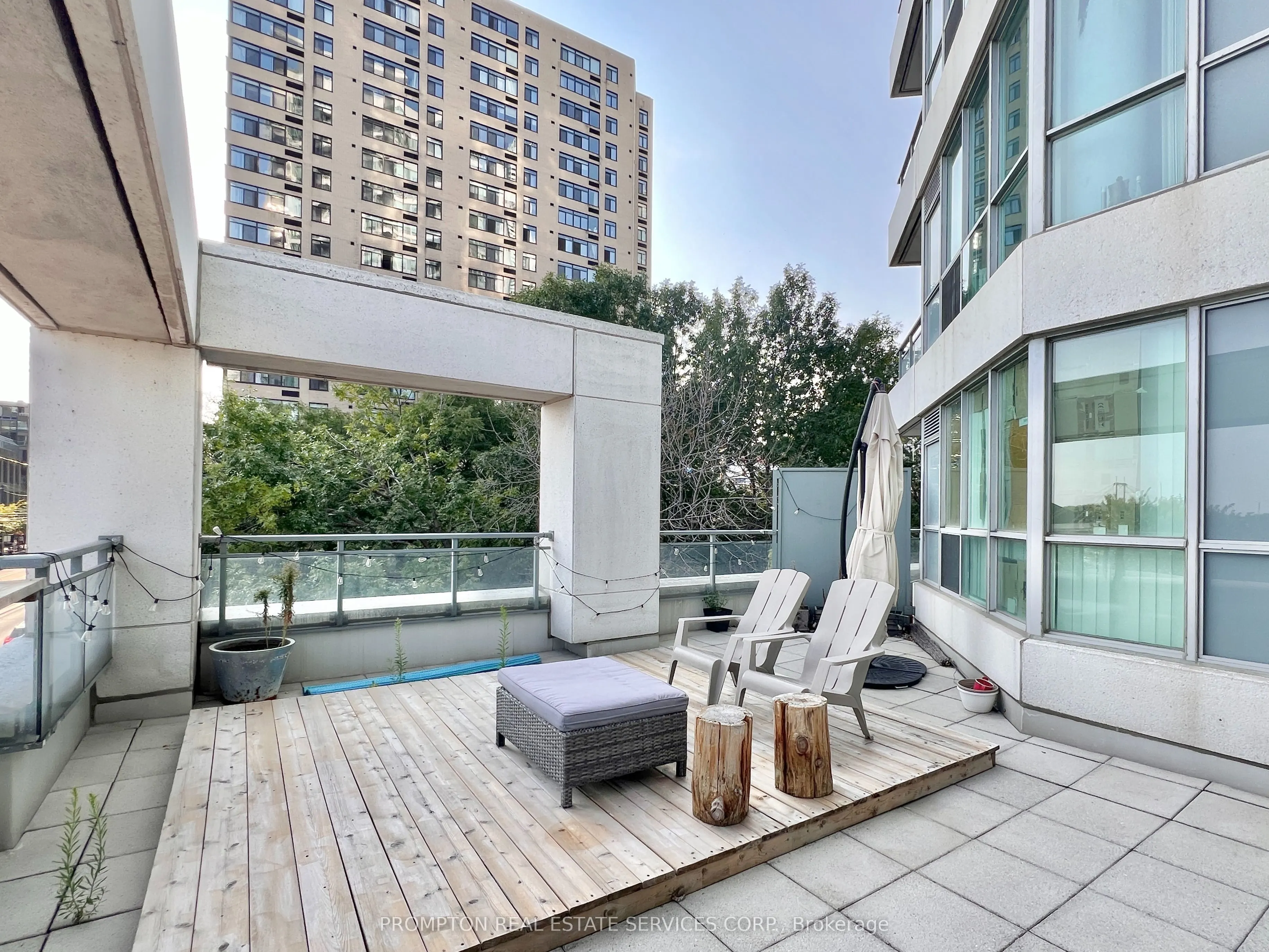 230 Queens Quay W, #226