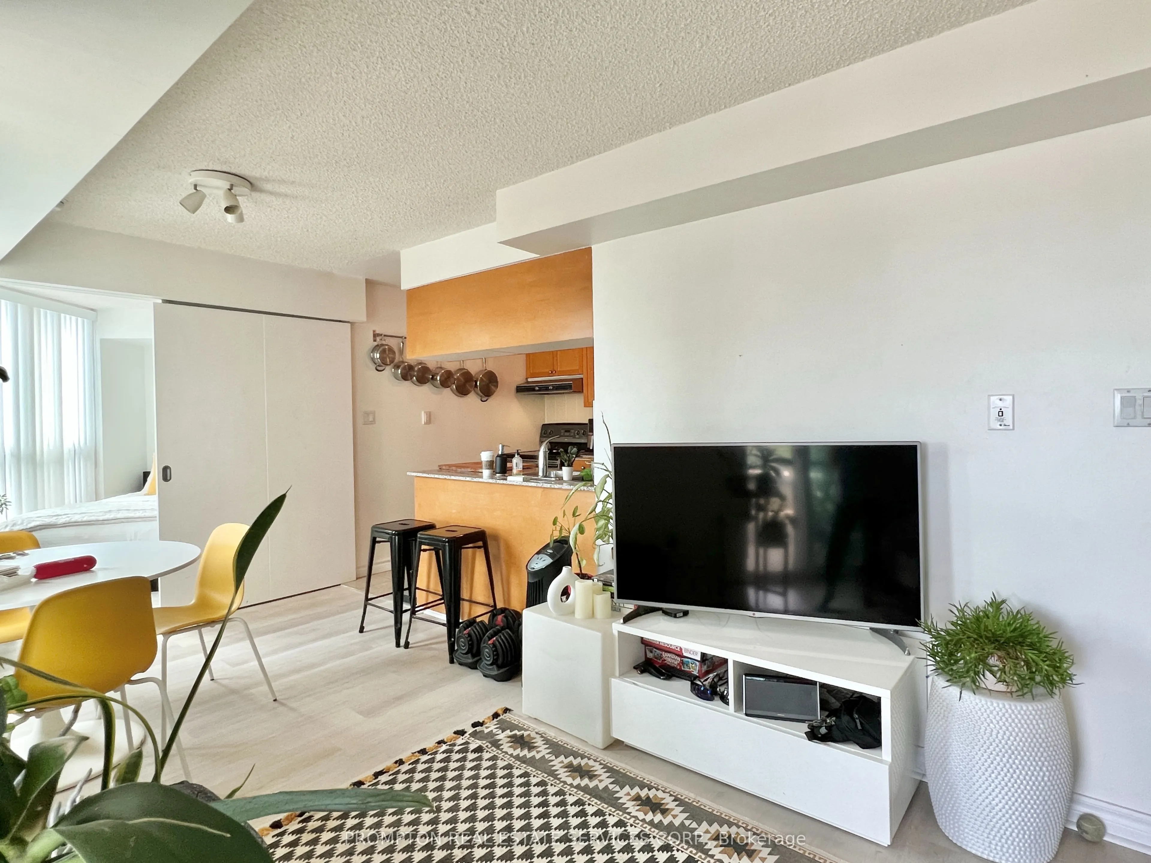 230 Queens Quay W, #226