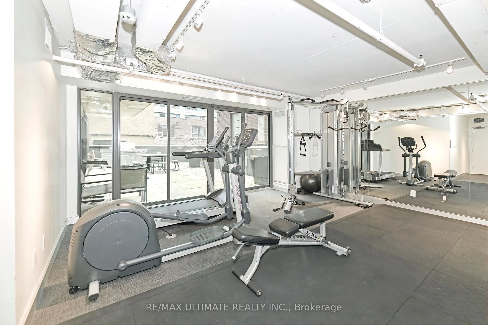 32 Camden Street, #402