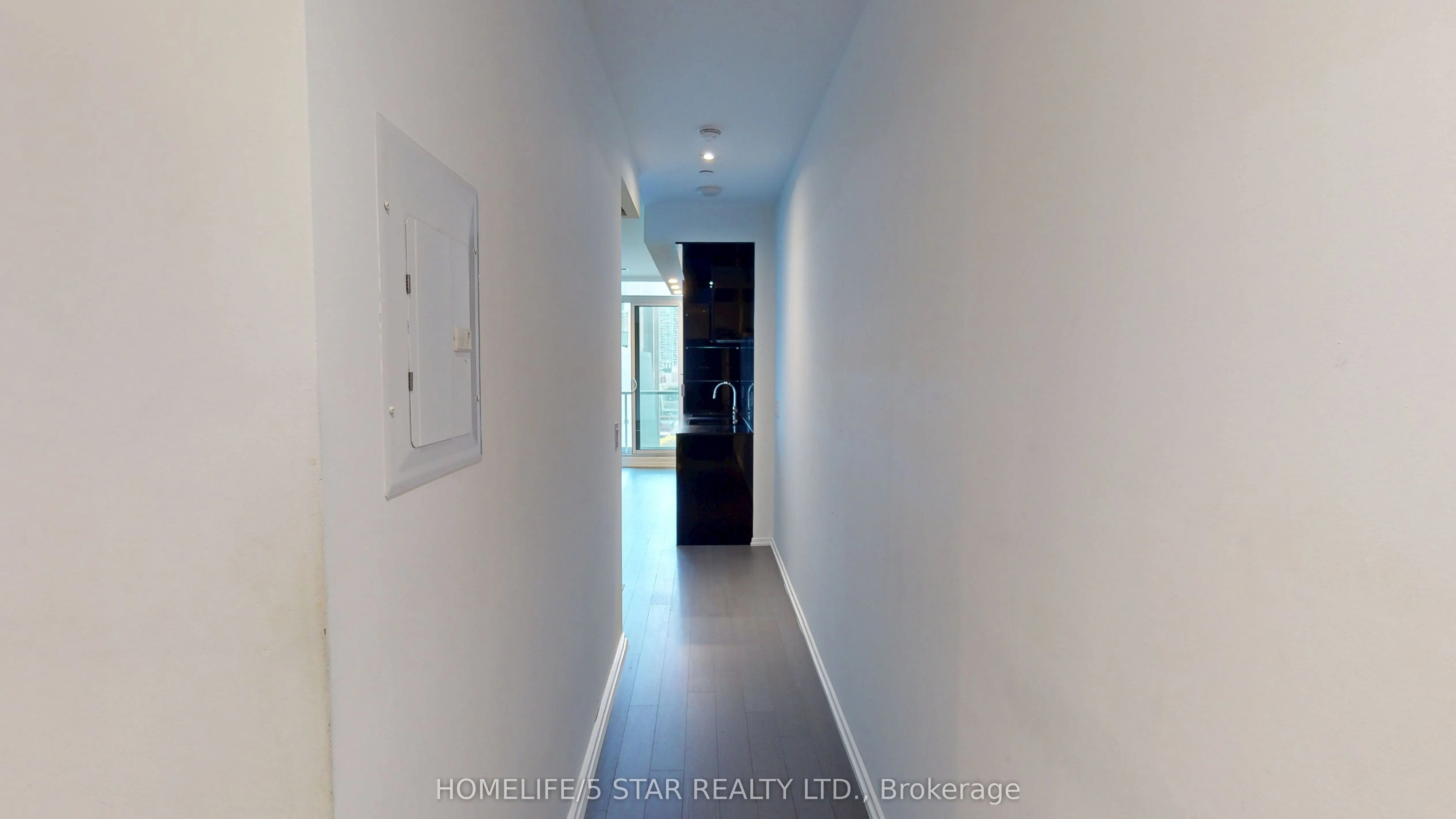 70 Temperance Street, #912