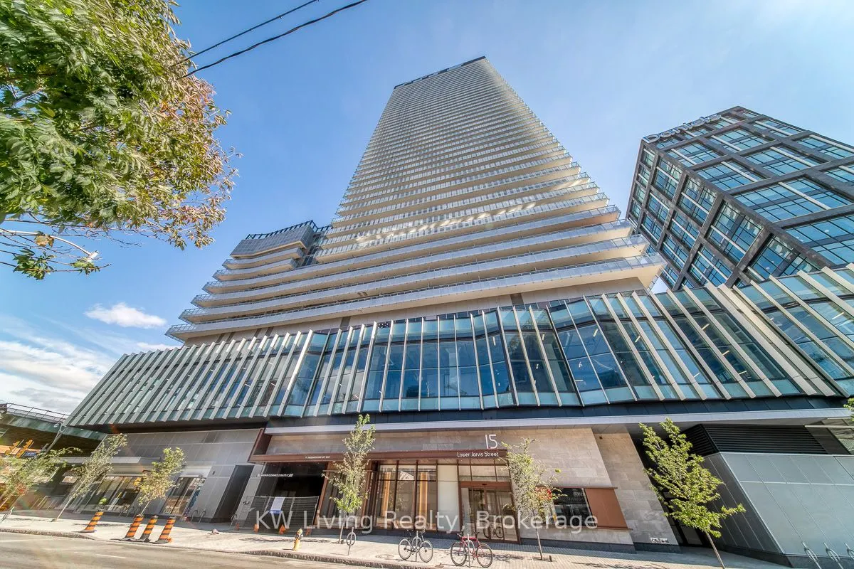 15 Lower Jarvis Street, #815