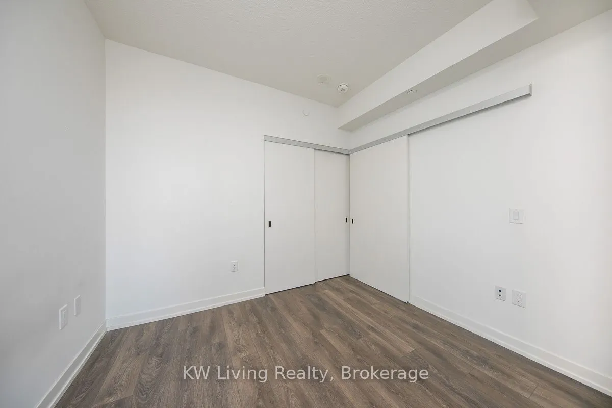 15 Lower Jarvis Street, #815