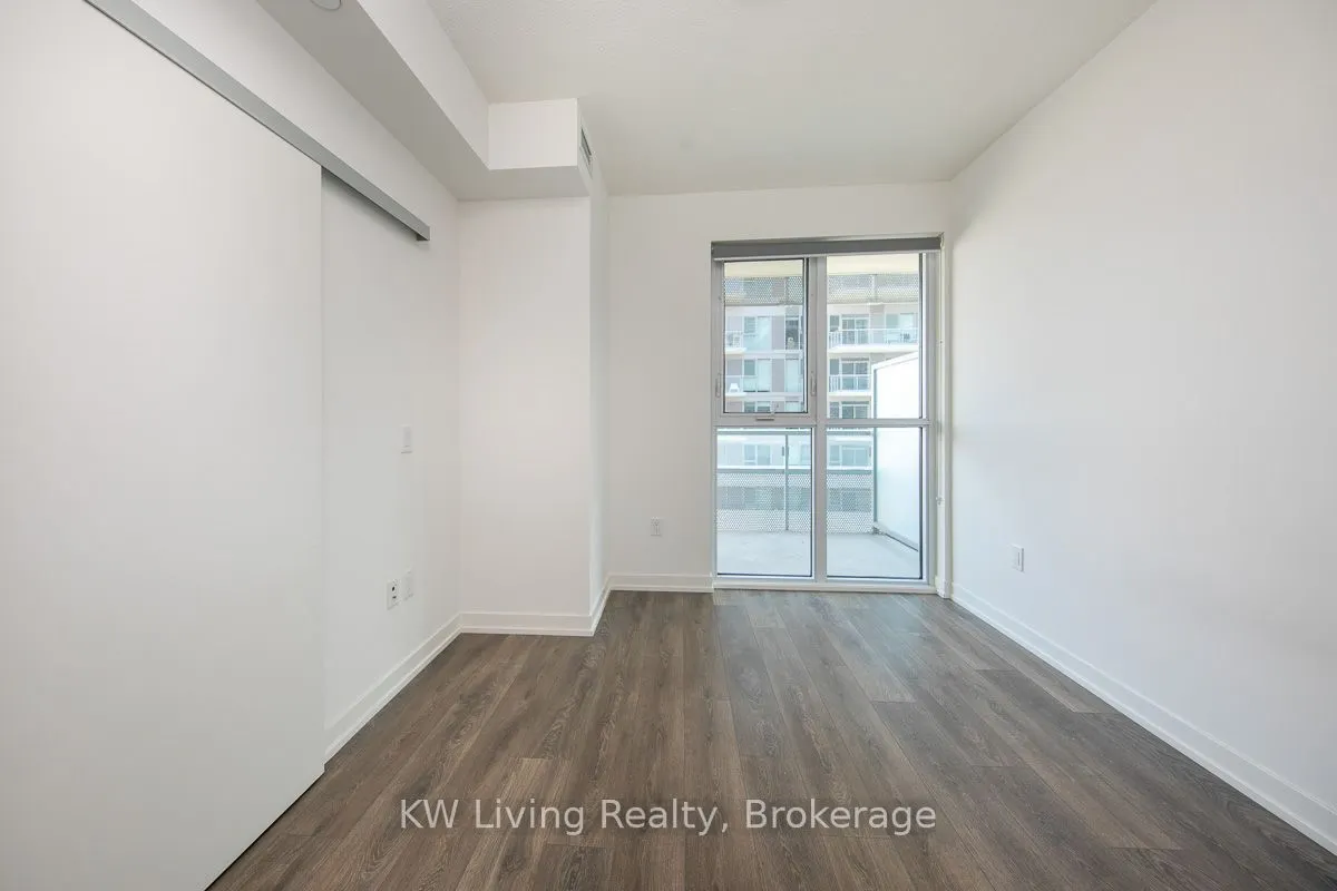 15 Lower Jarvis Street, #815