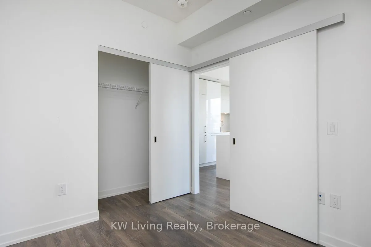 15 Lower Jarvis Street, #815