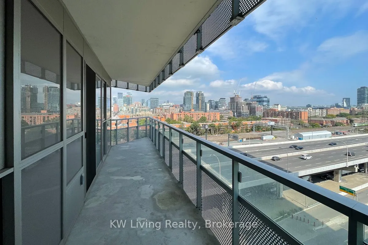 15 Lower Jarvis Street, #815