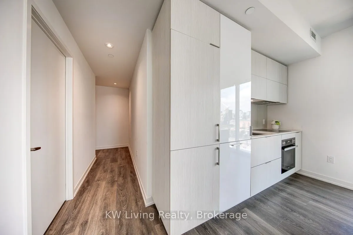 15 Lower Jarvis Street, #815